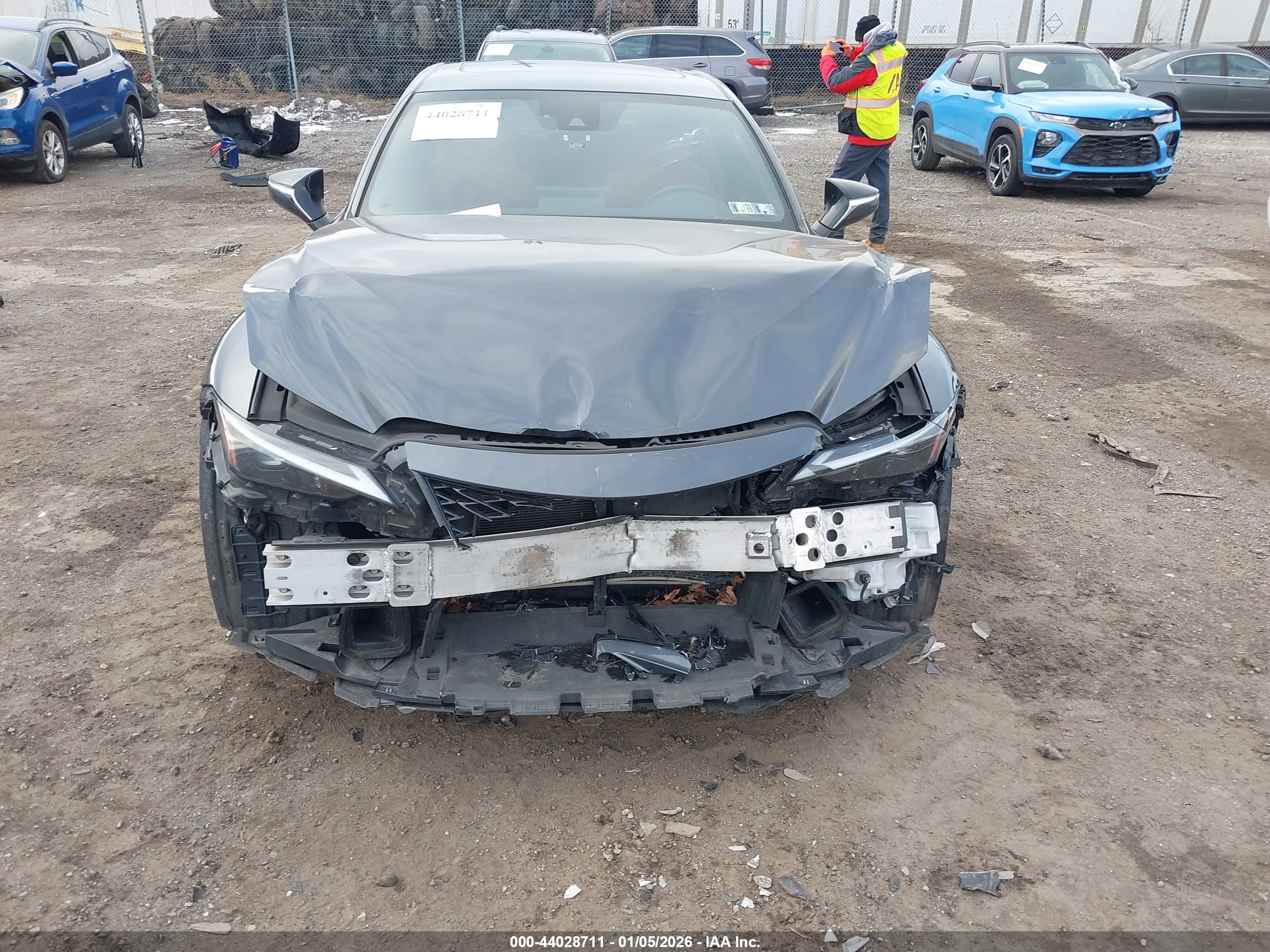 LEXUS IS image 6