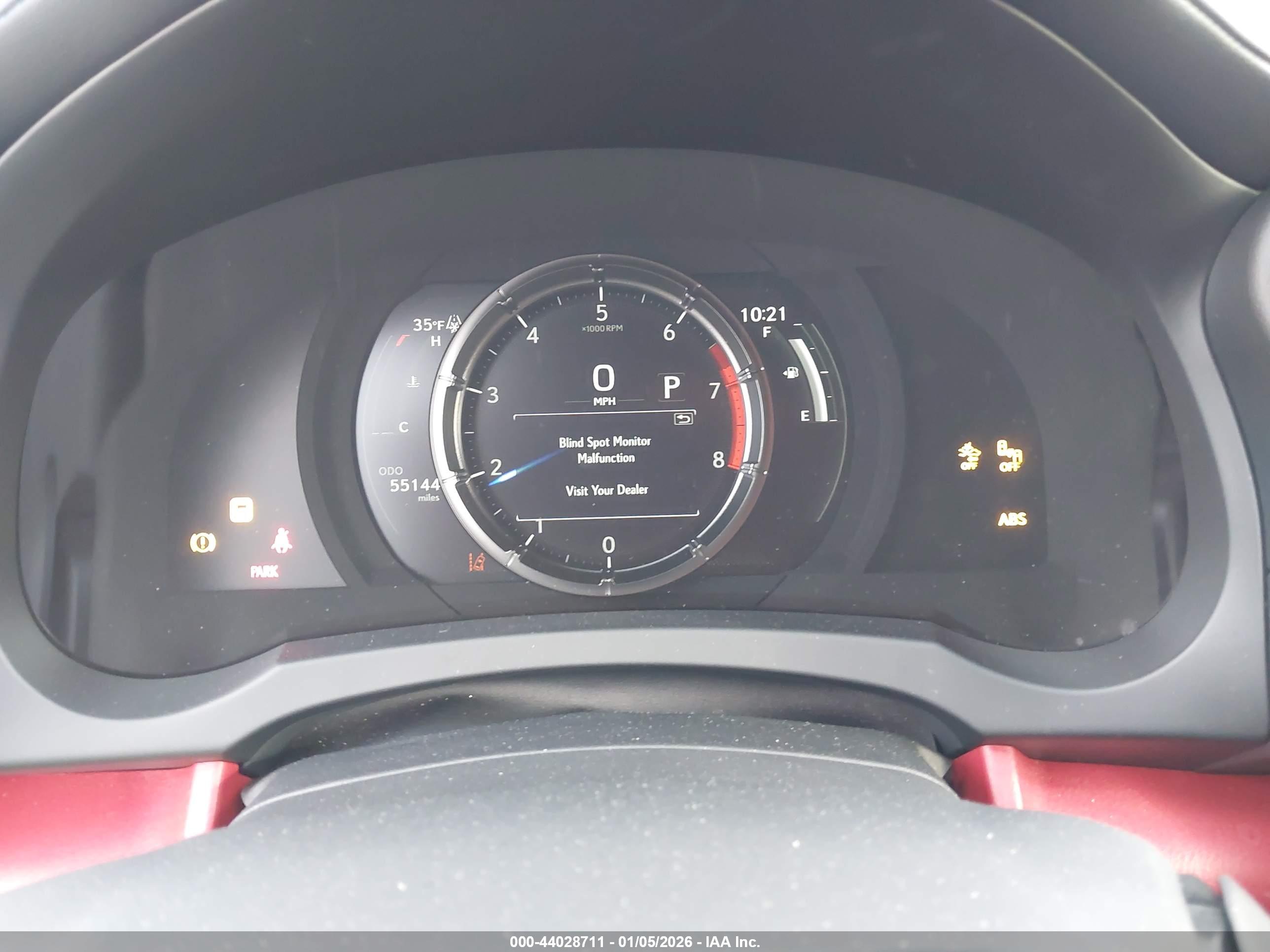 LEXUS IS image 7