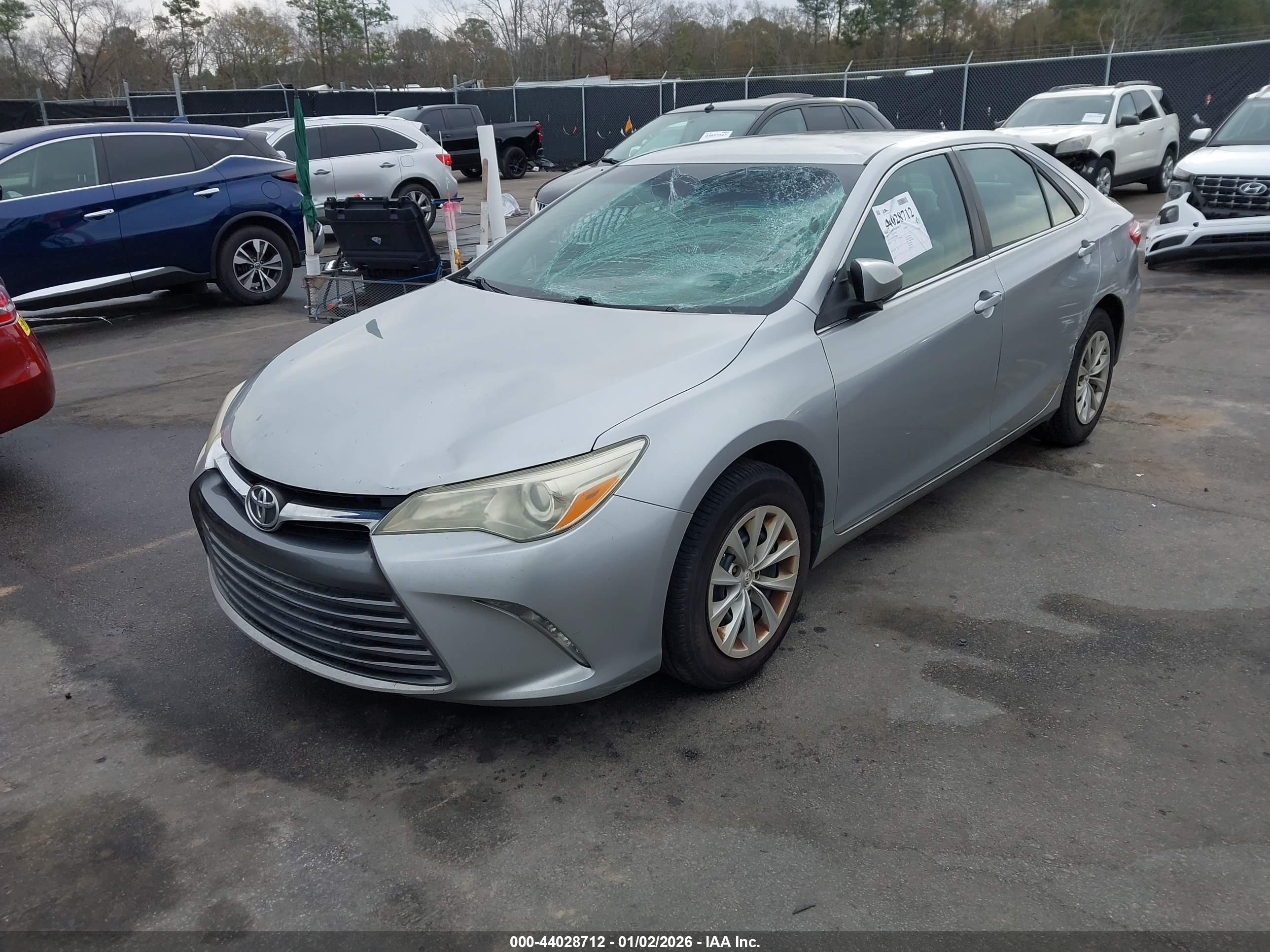TOYOTA CAMRY image 2