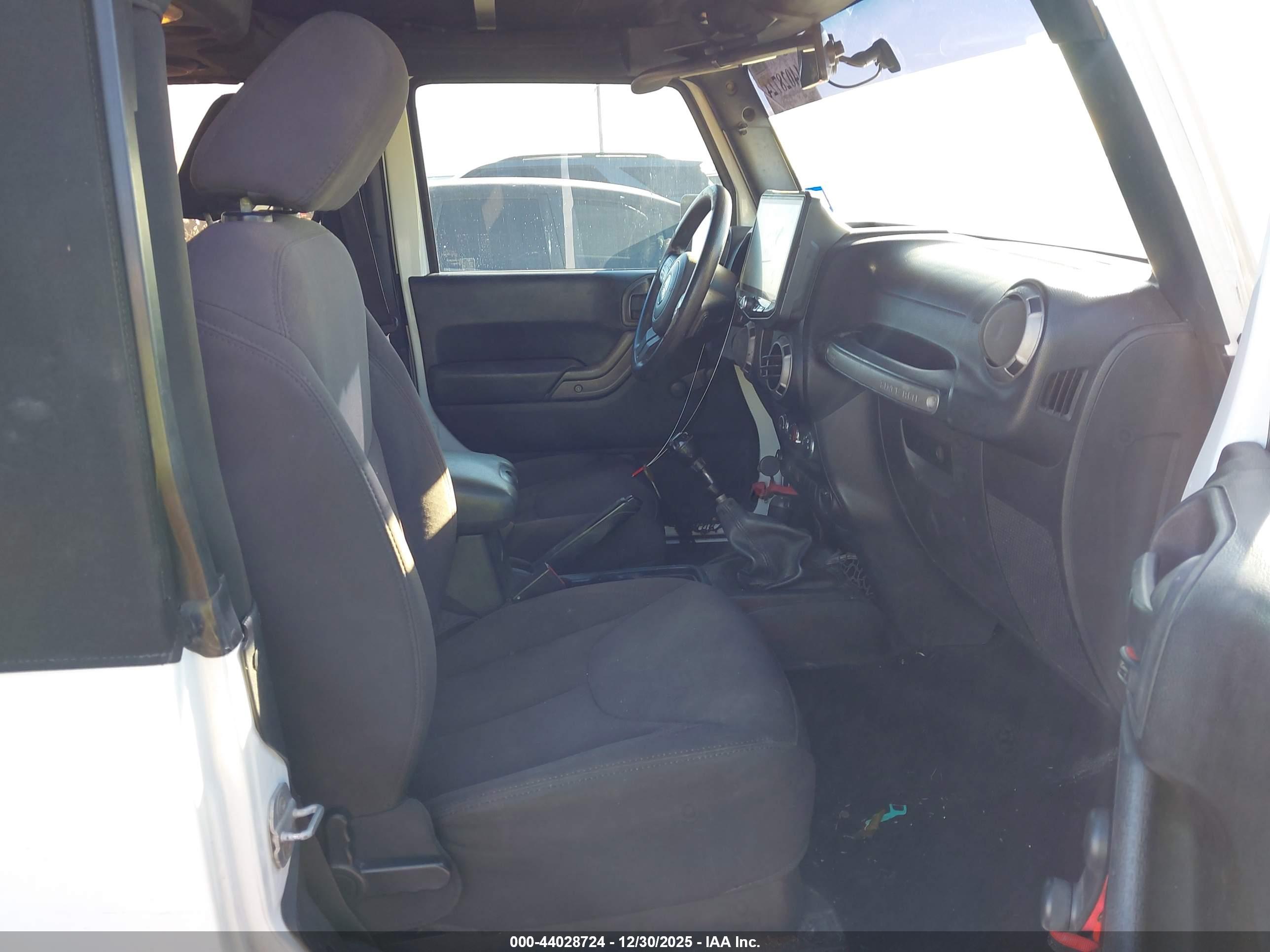 JEEP WRANGLER image 5