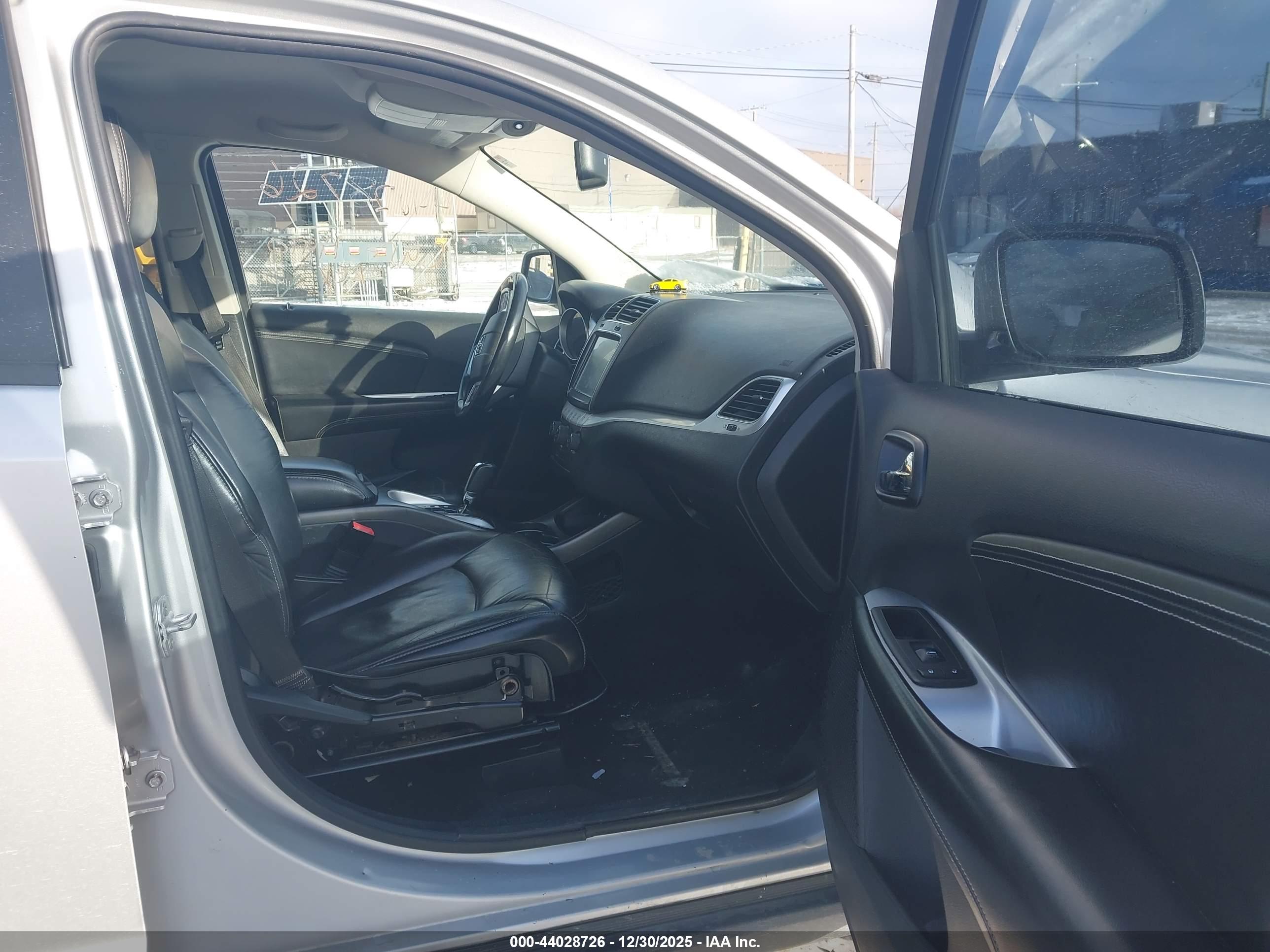 DODGE JOURNEY image 5