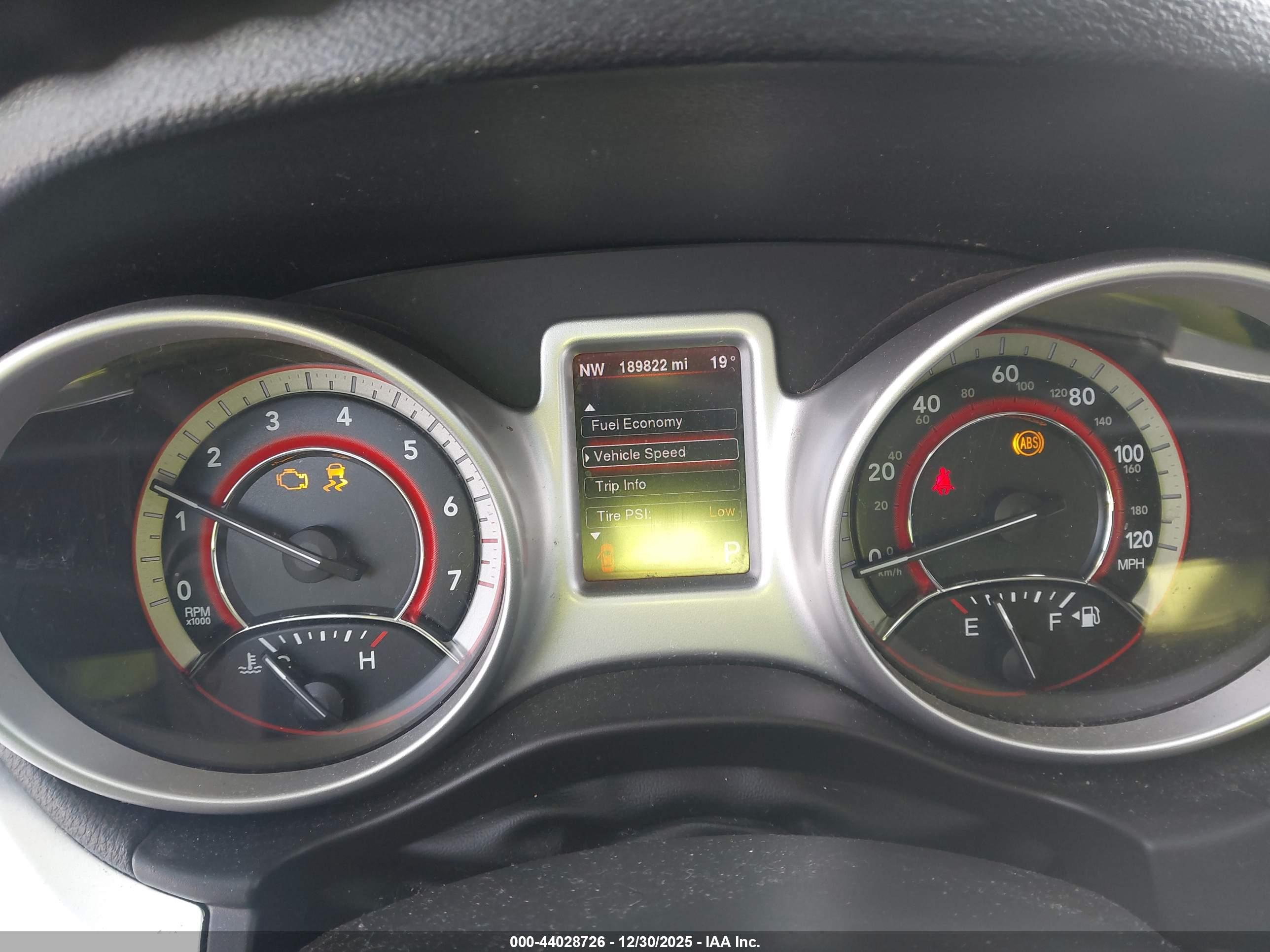 DODGE JOURNEY image 7