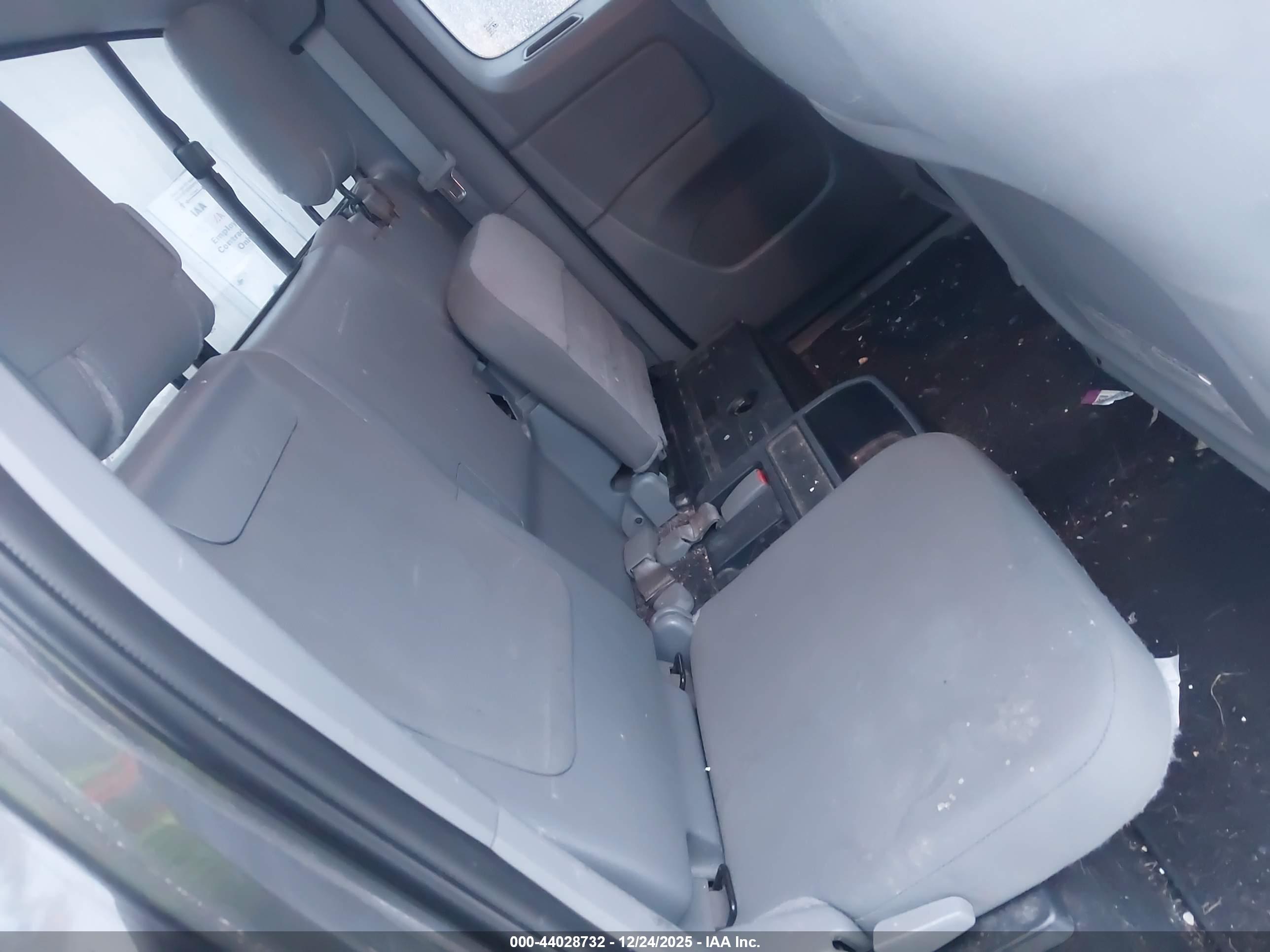 TOYOTA TACOMA image 8