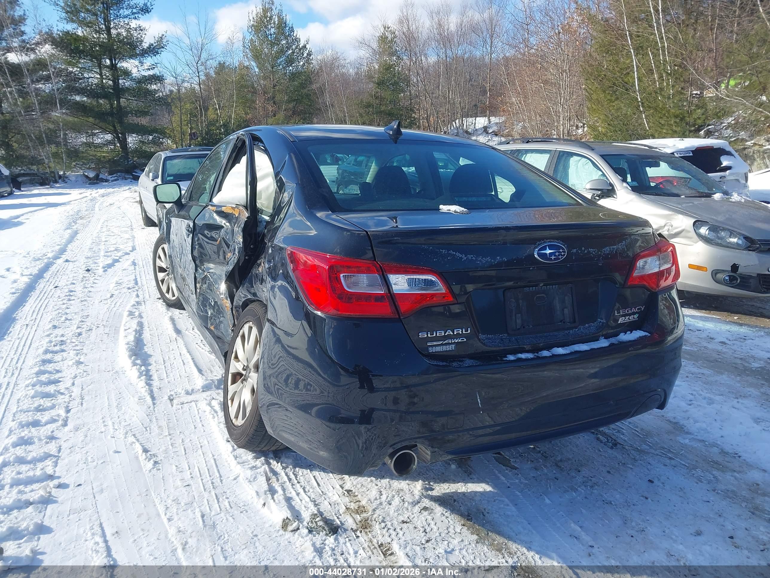 SUBARU LEGACY image 3