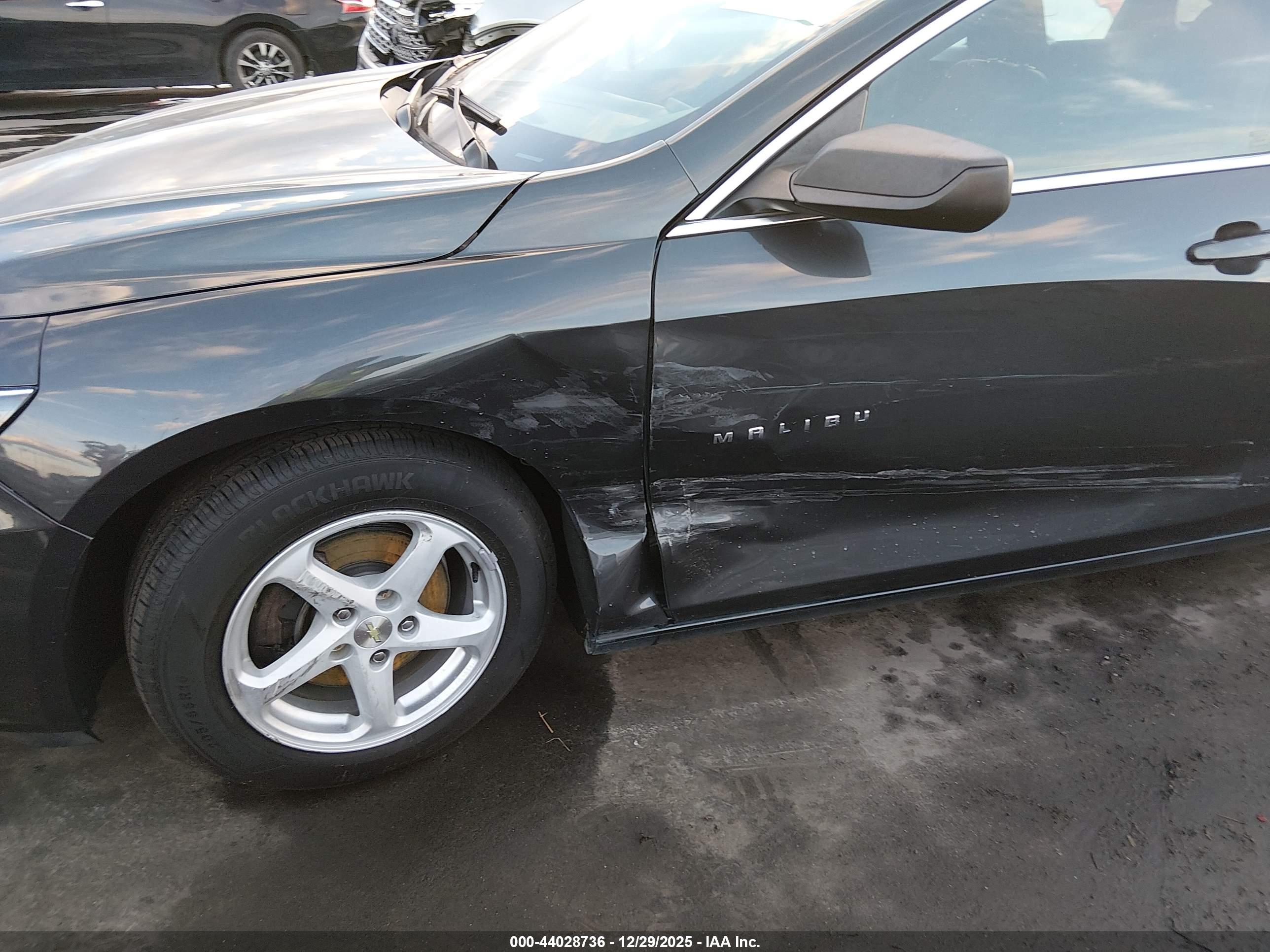 CHEVROLET MALIBU image 6