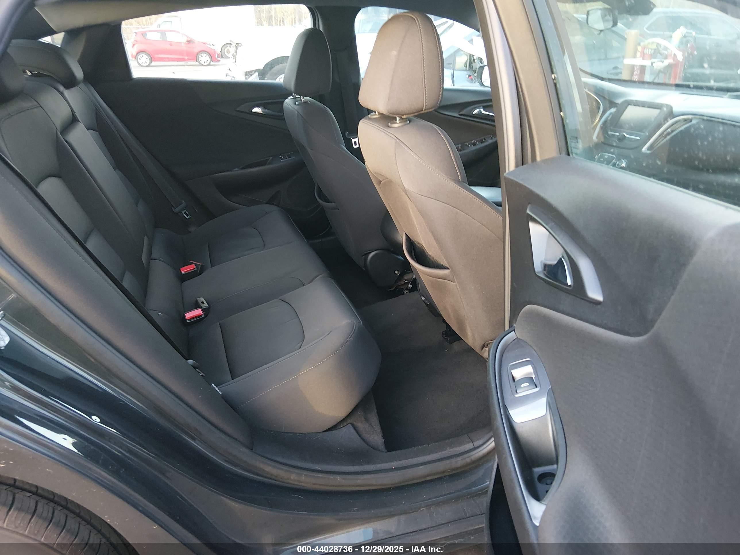 CHEVROLET MALIBU image 8