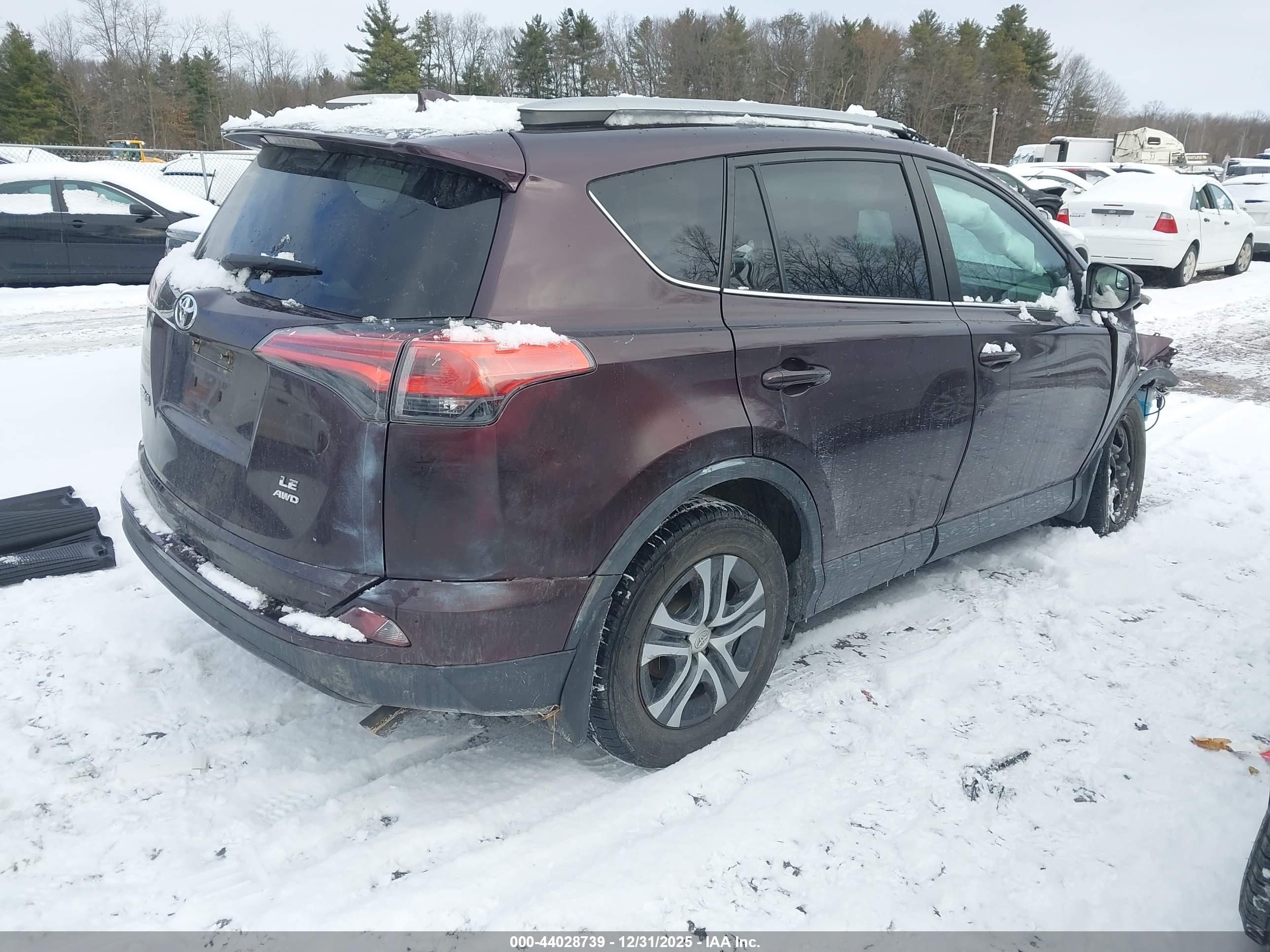 TOYOTA RAV4 image 4