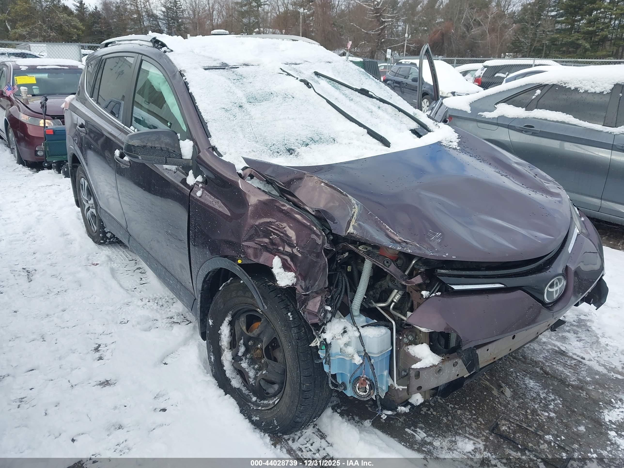 TOYOTA RAV4 image 6