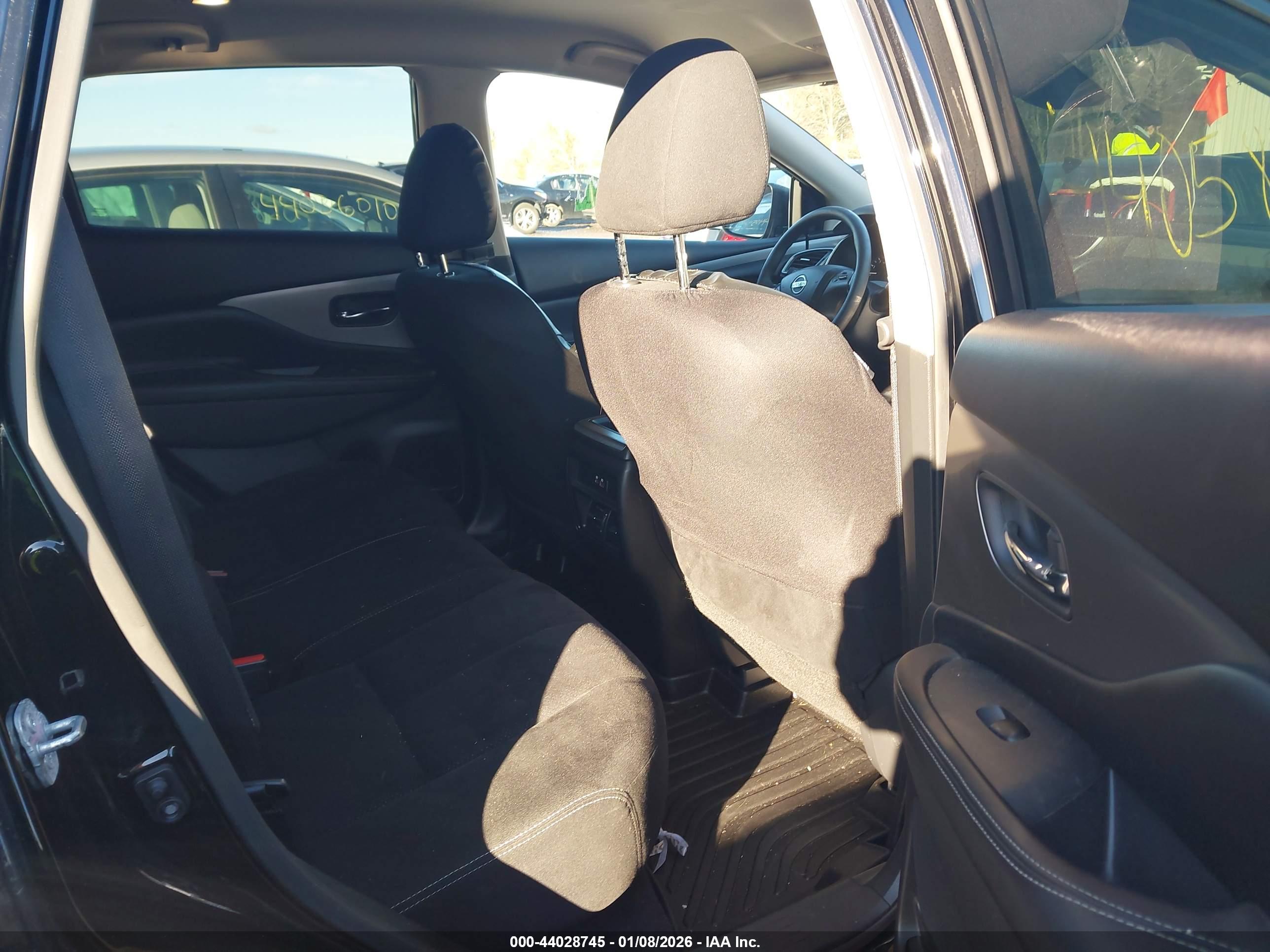 NISSAN MURANO image 8