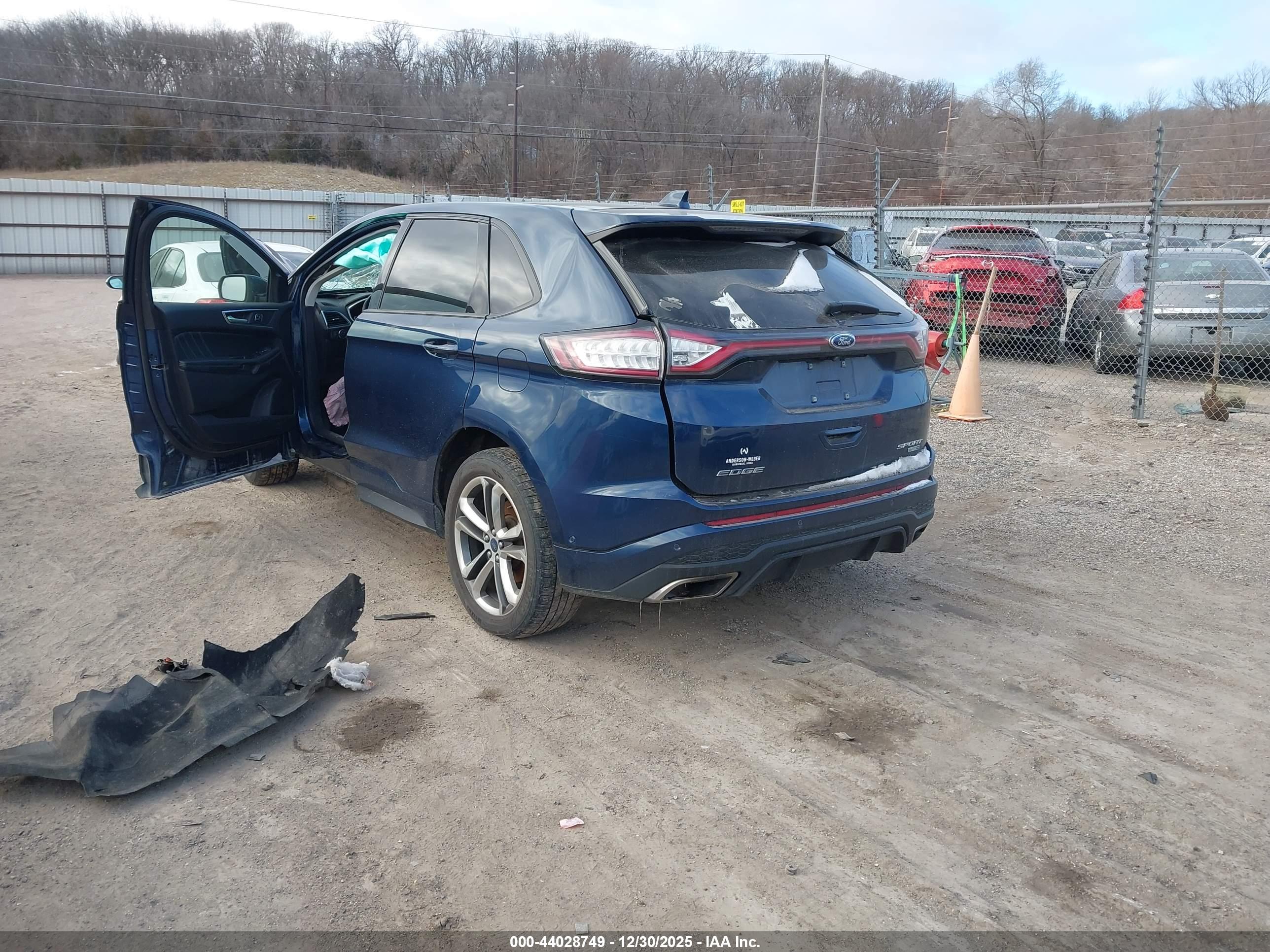 FORD EDGE image 3