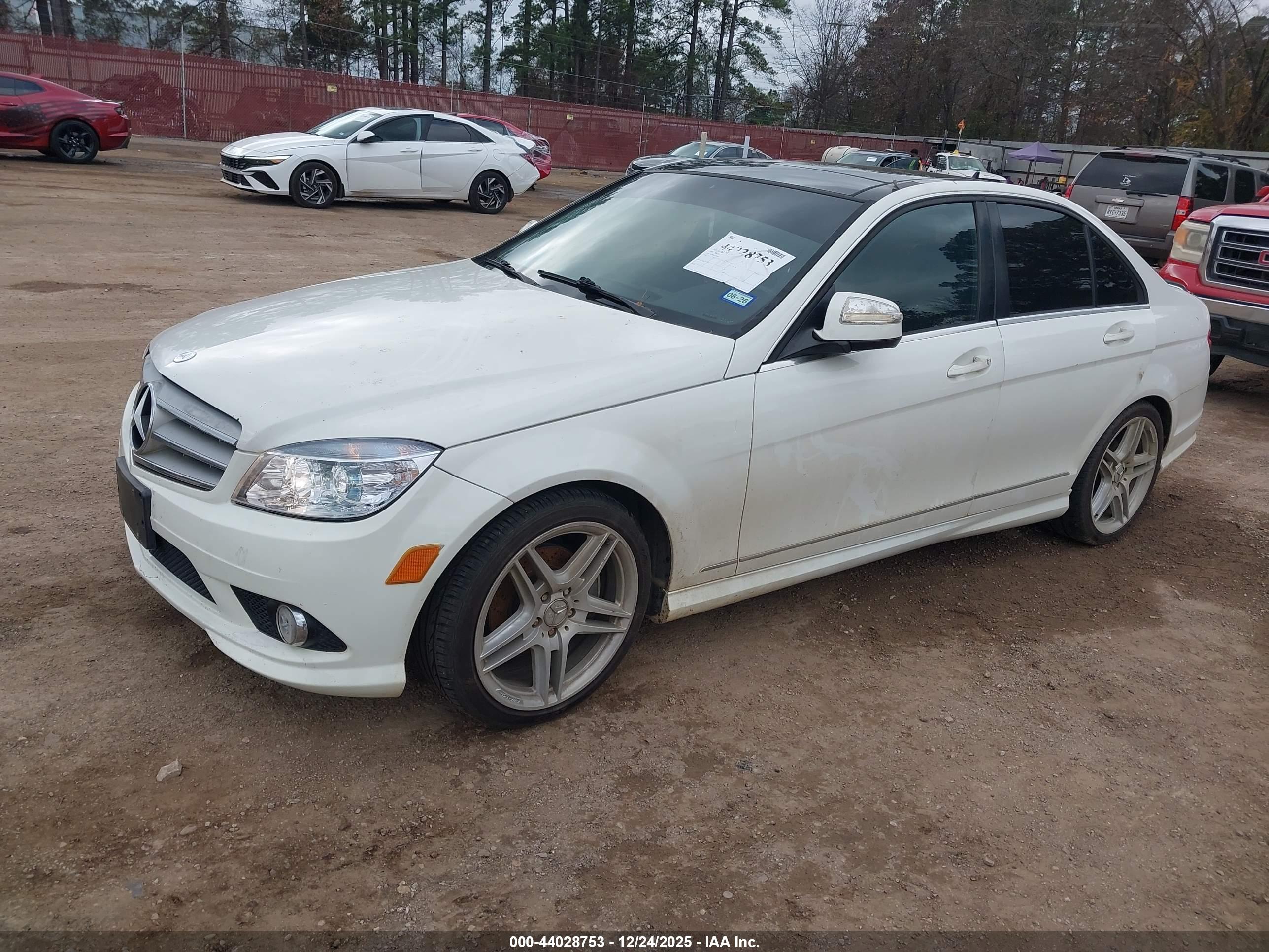 MERCEDES-BENZ C image 2