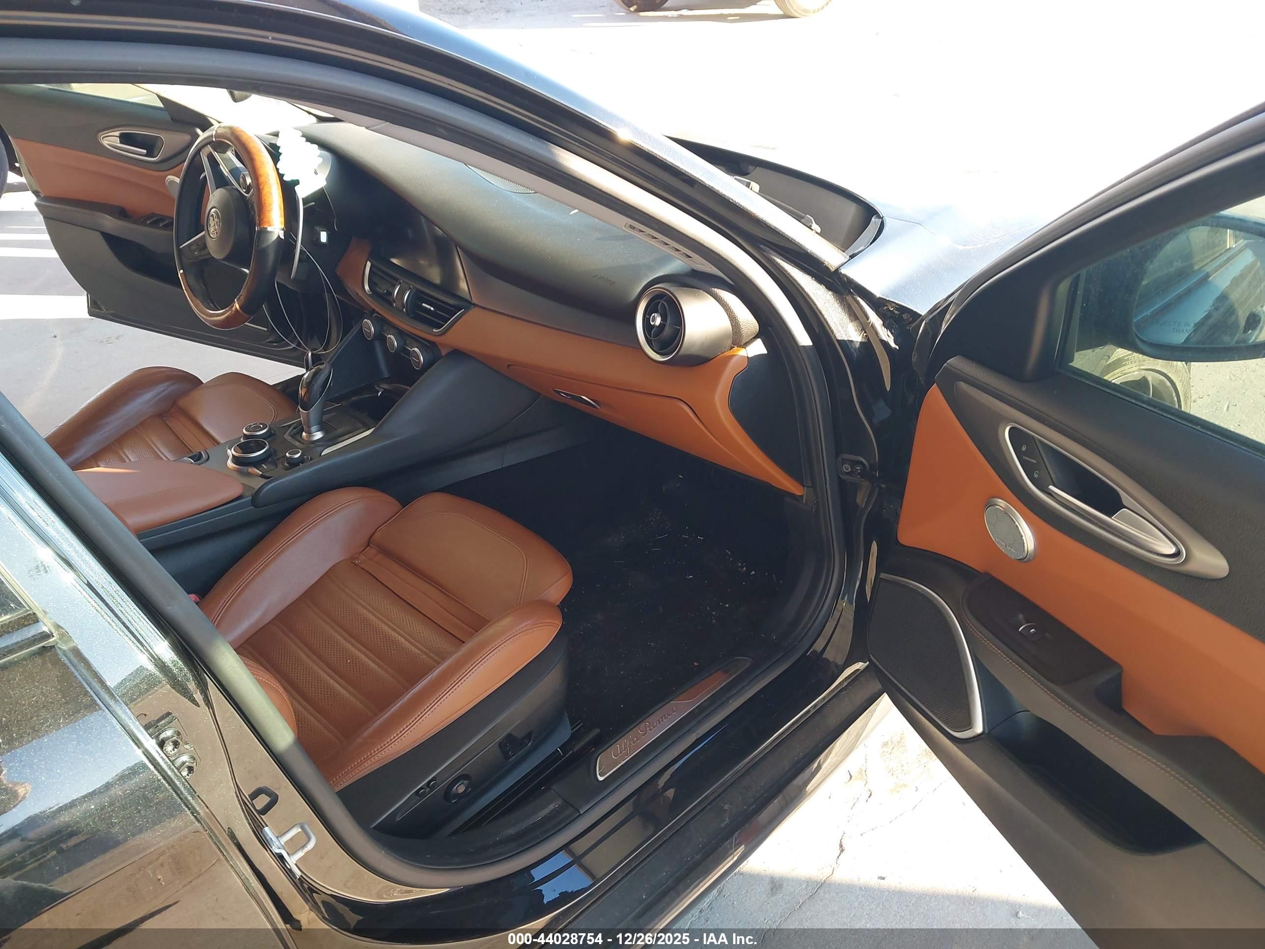 ALFA ROMEO image 5