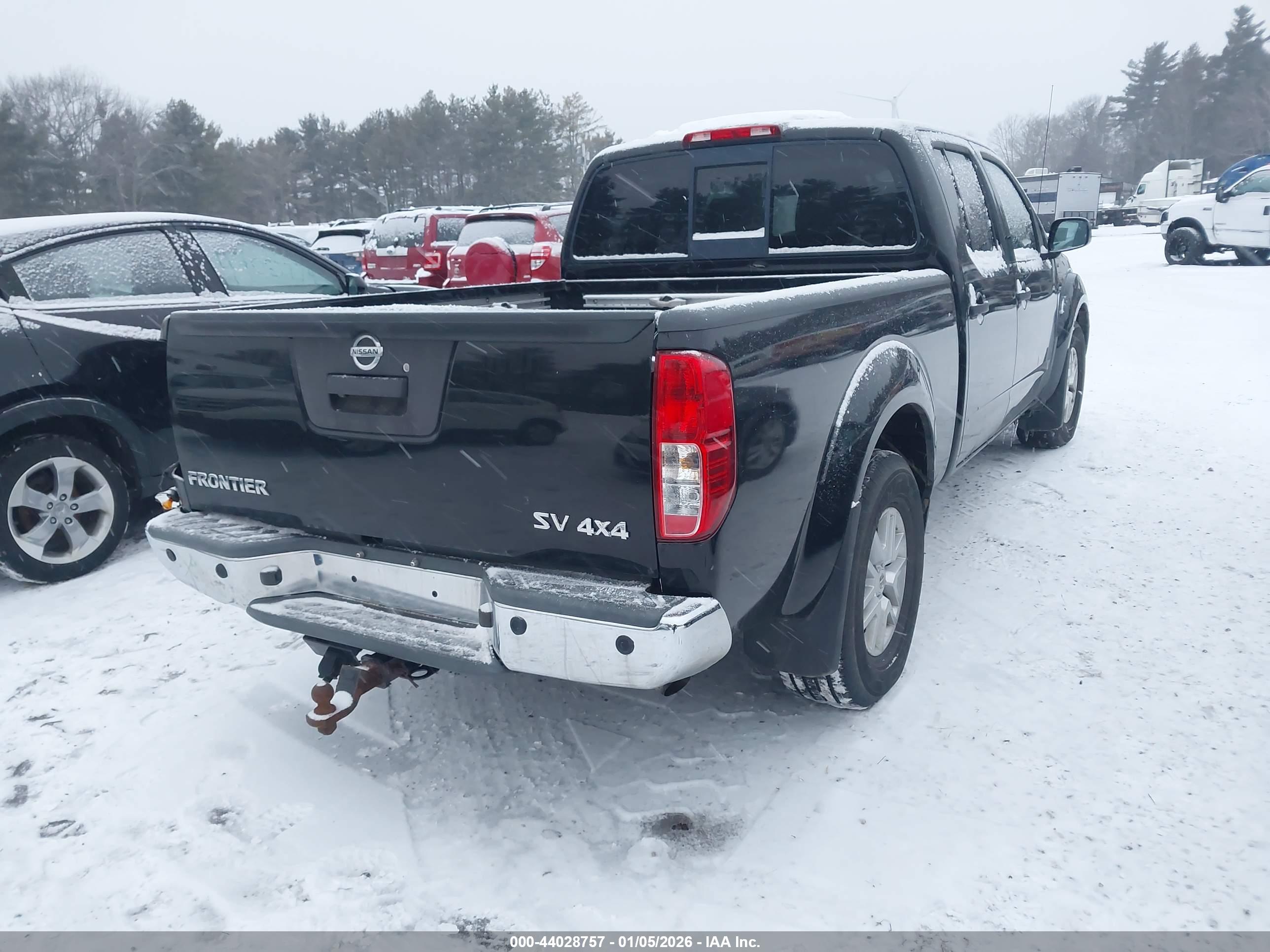 NISSAN FRONTIER image 4