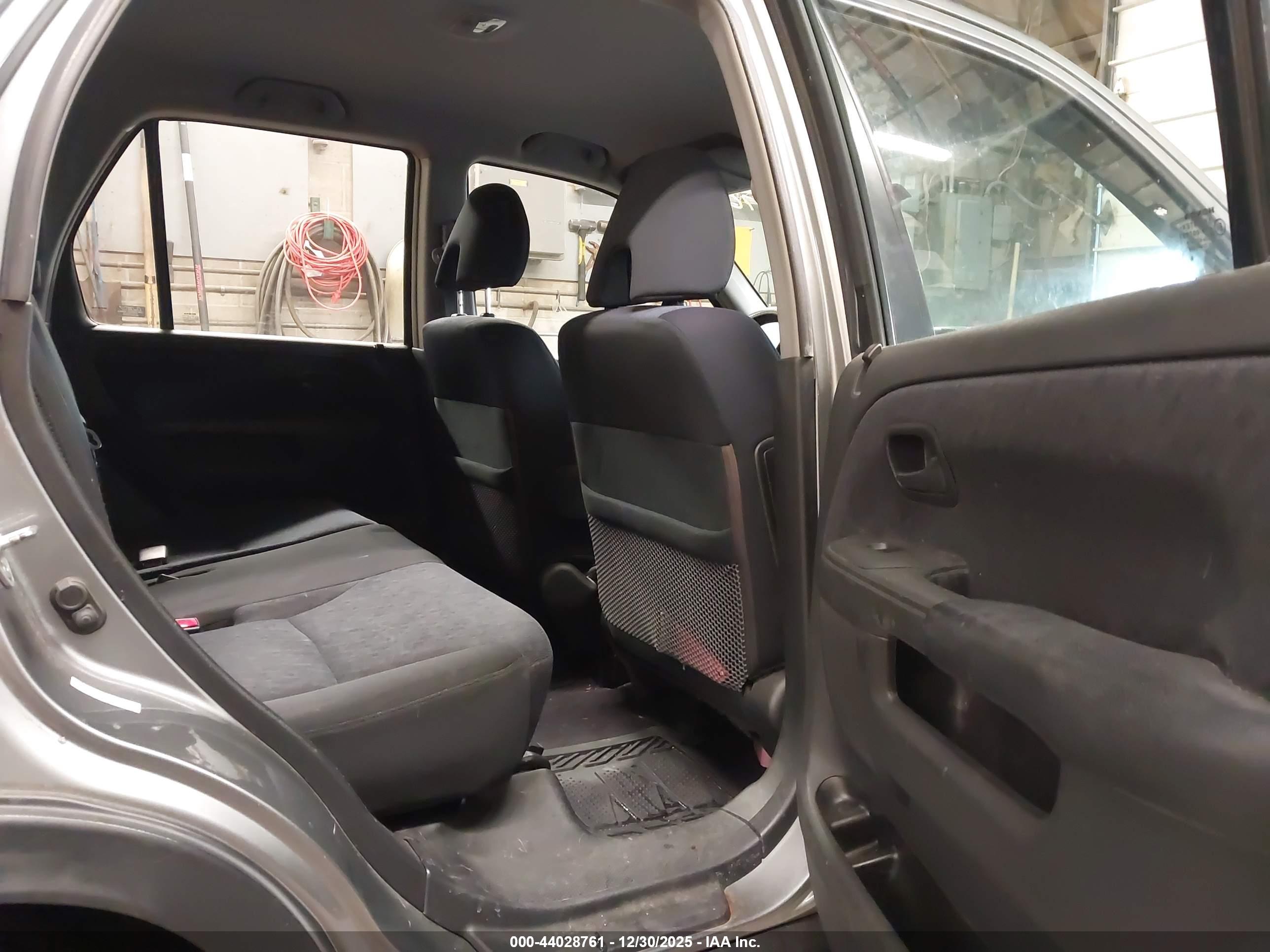 HONDA CR-V image 8