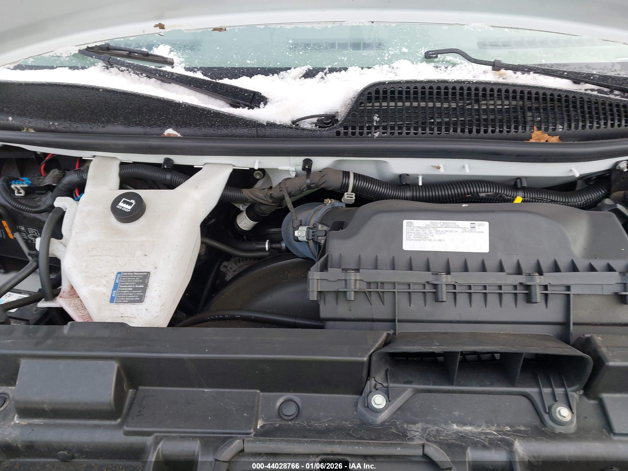 GMC SAVANA image 10