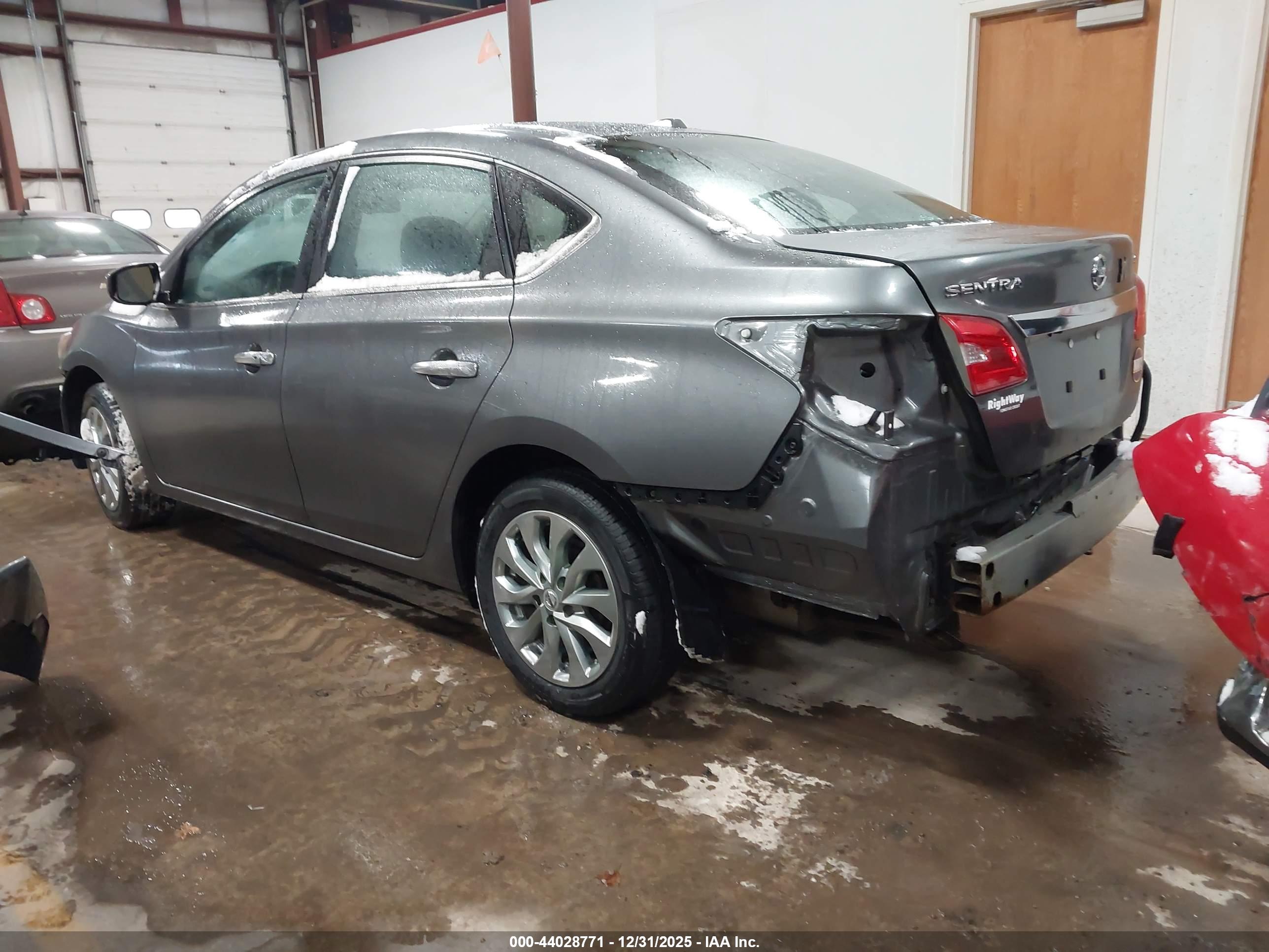 NISSAN SENTRA image 3