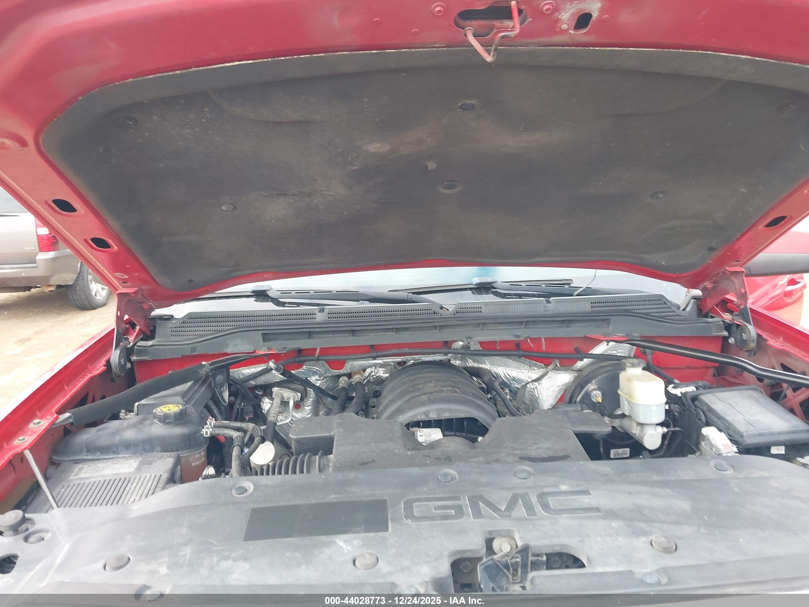 GMC SIERRA image 10