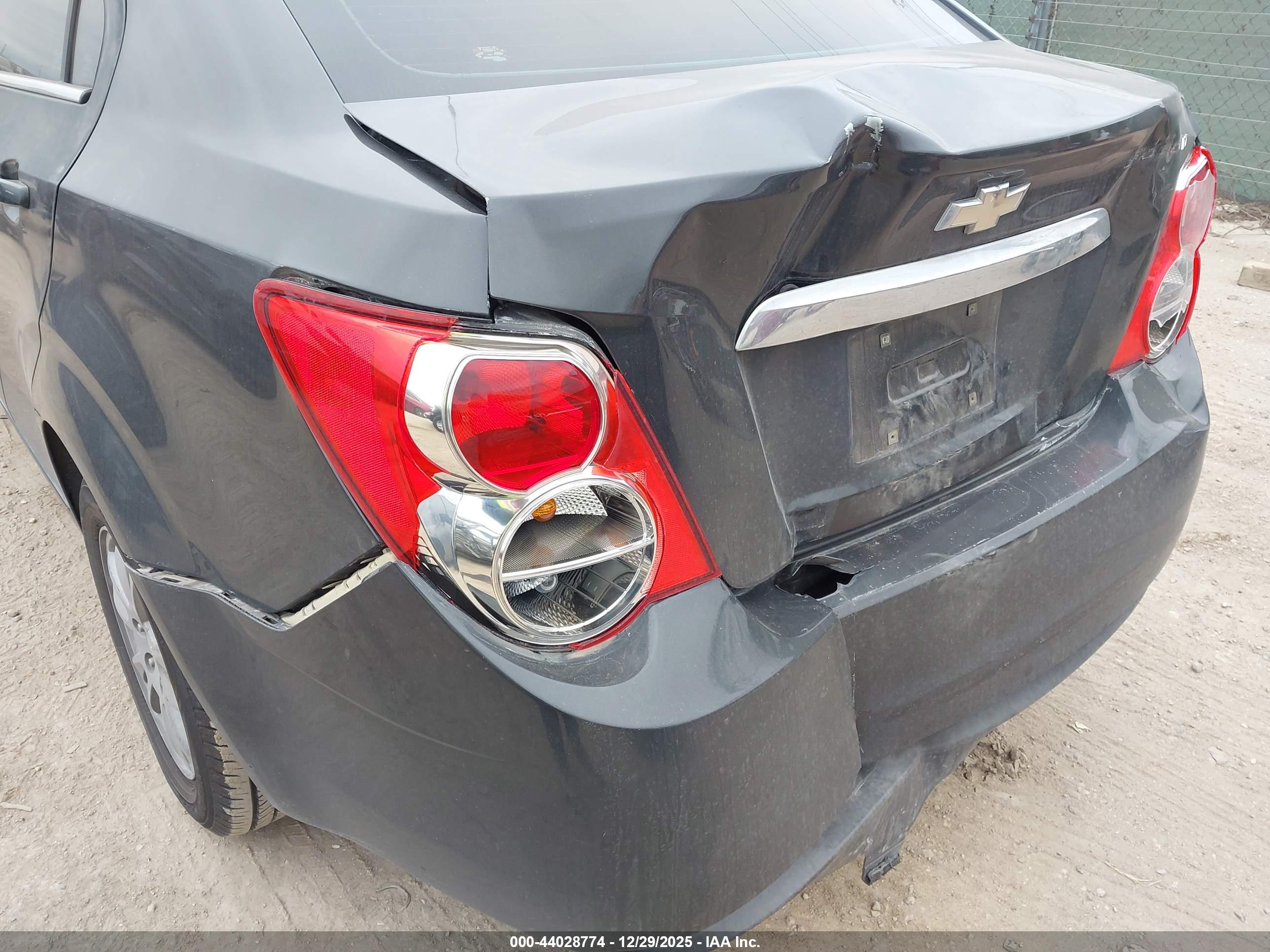 CHEVROLET SONIC image 6
