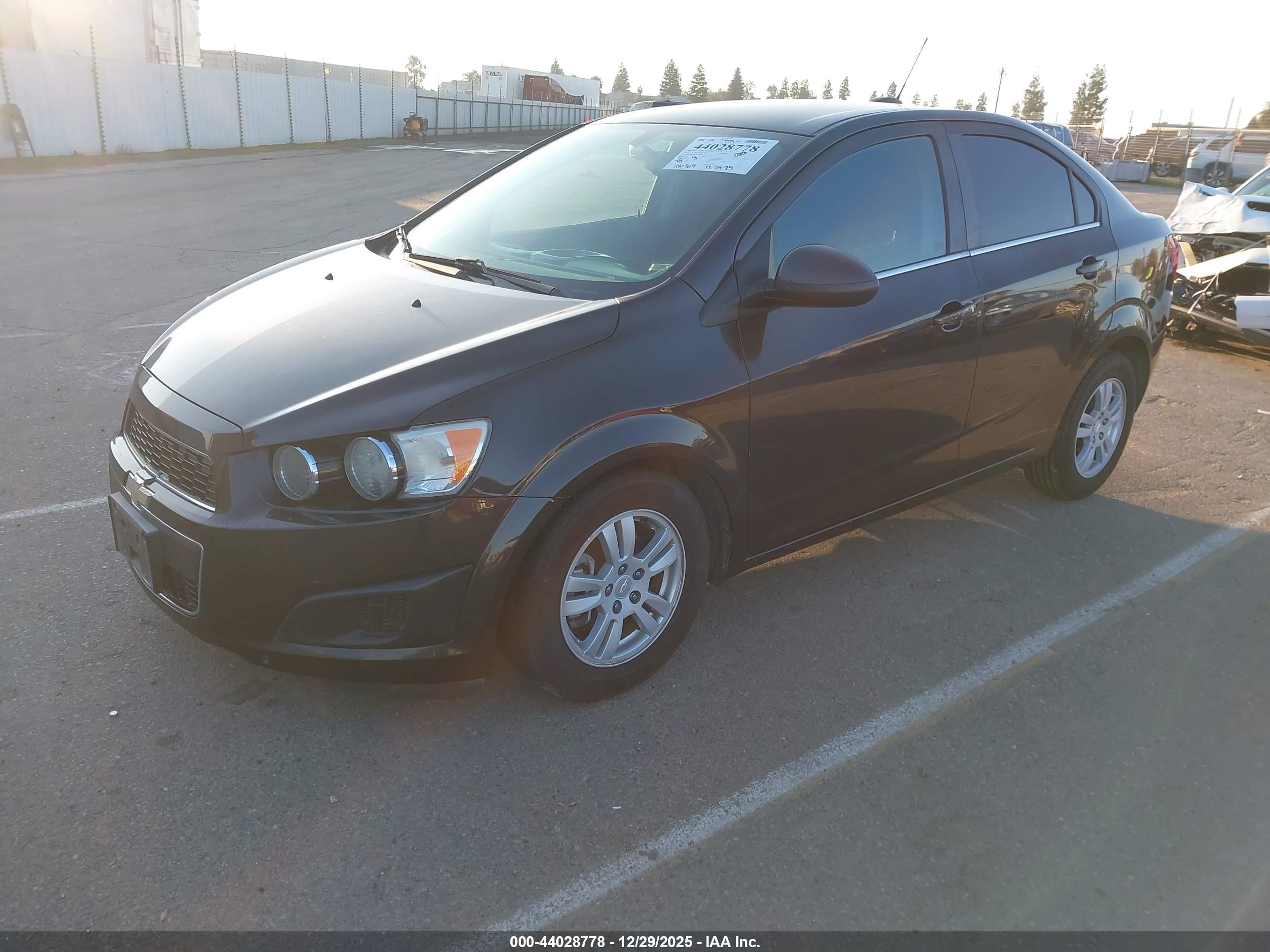CHEVROLET SONIC image 2