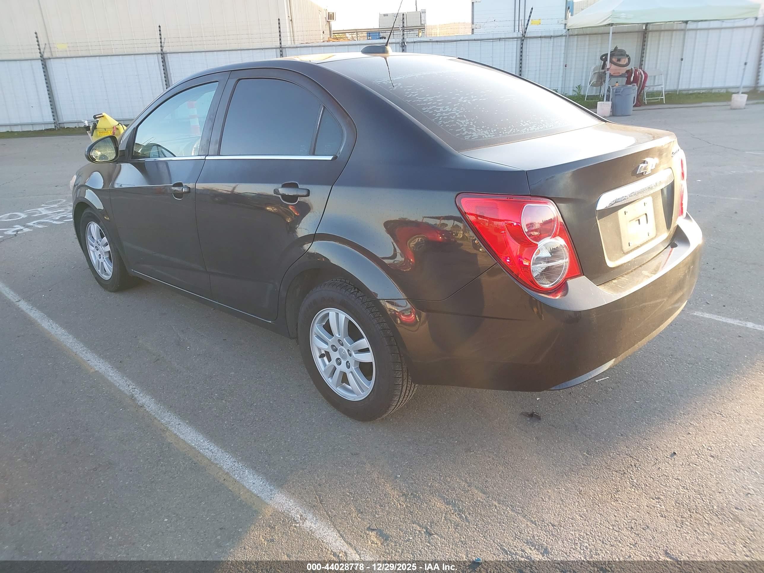 CHEVROLET SONIC image 3