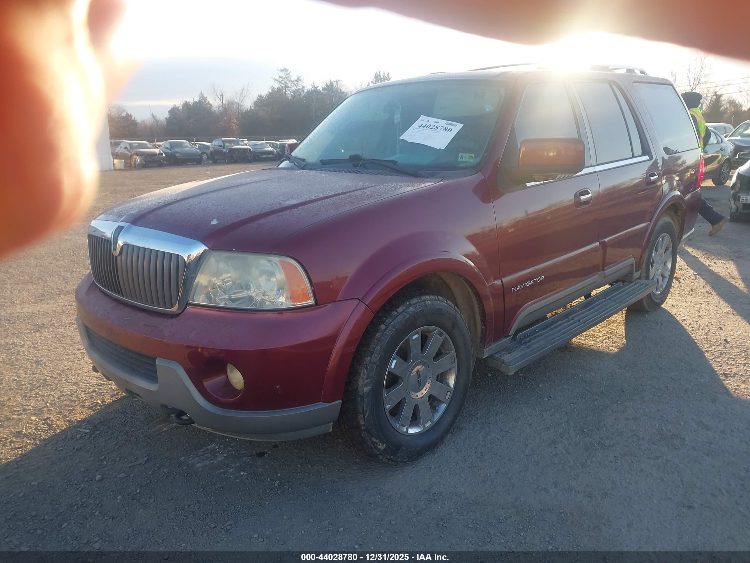 LINCOLN NAVIGATOR image 2