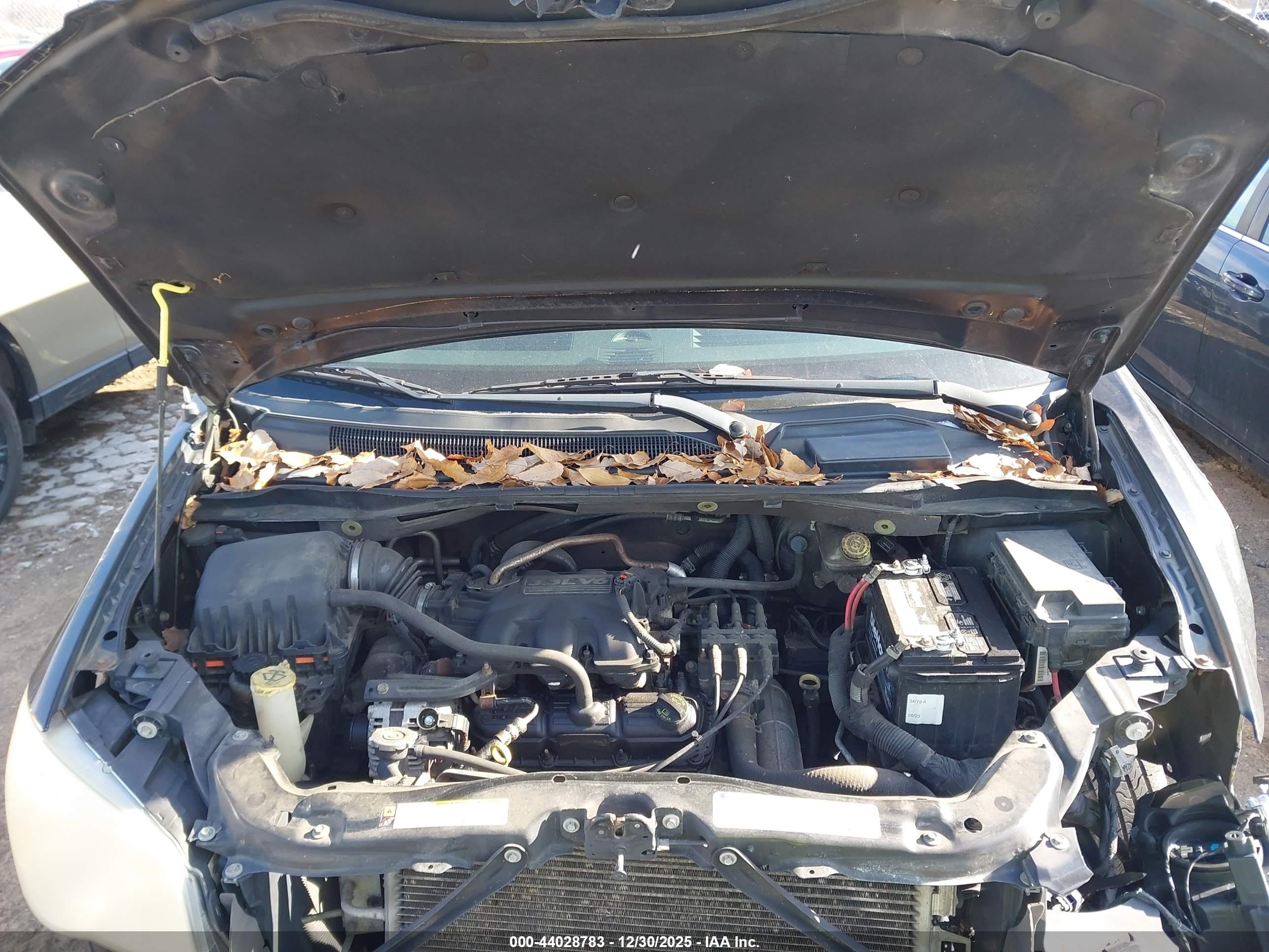 CHRYSLER TOWN image 10