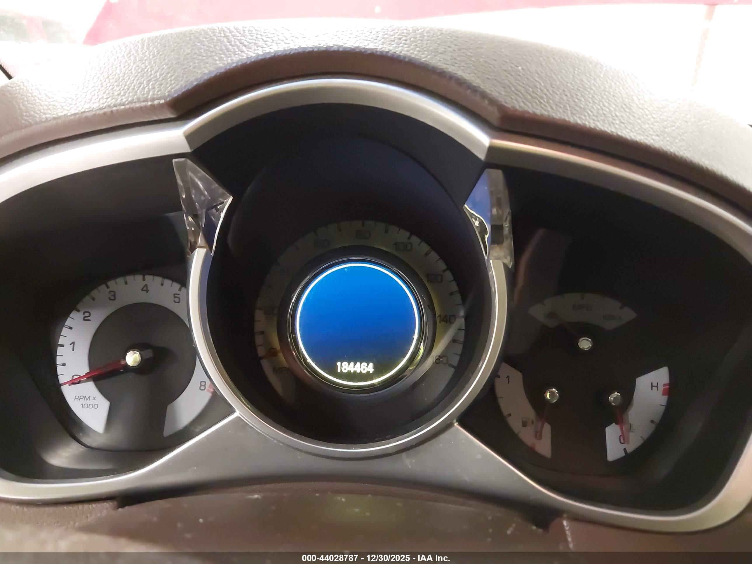 CADILLAC SRX image 7