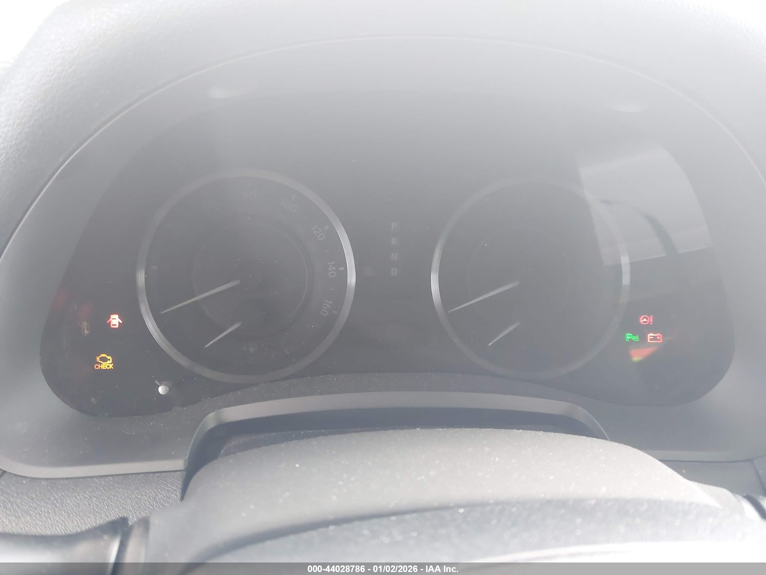 LEXUS IS image 7