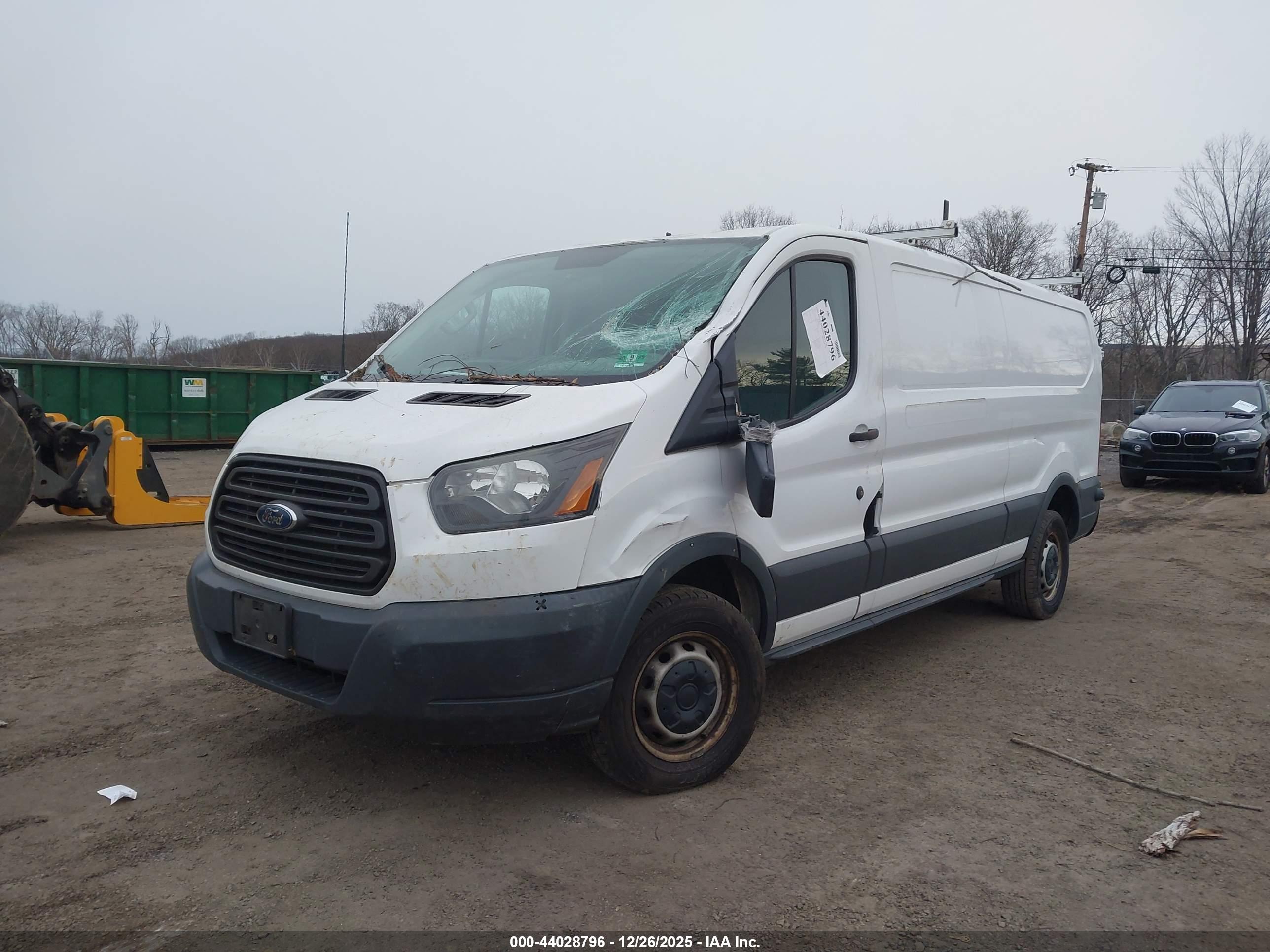FORD TRANSIT-250 image 6