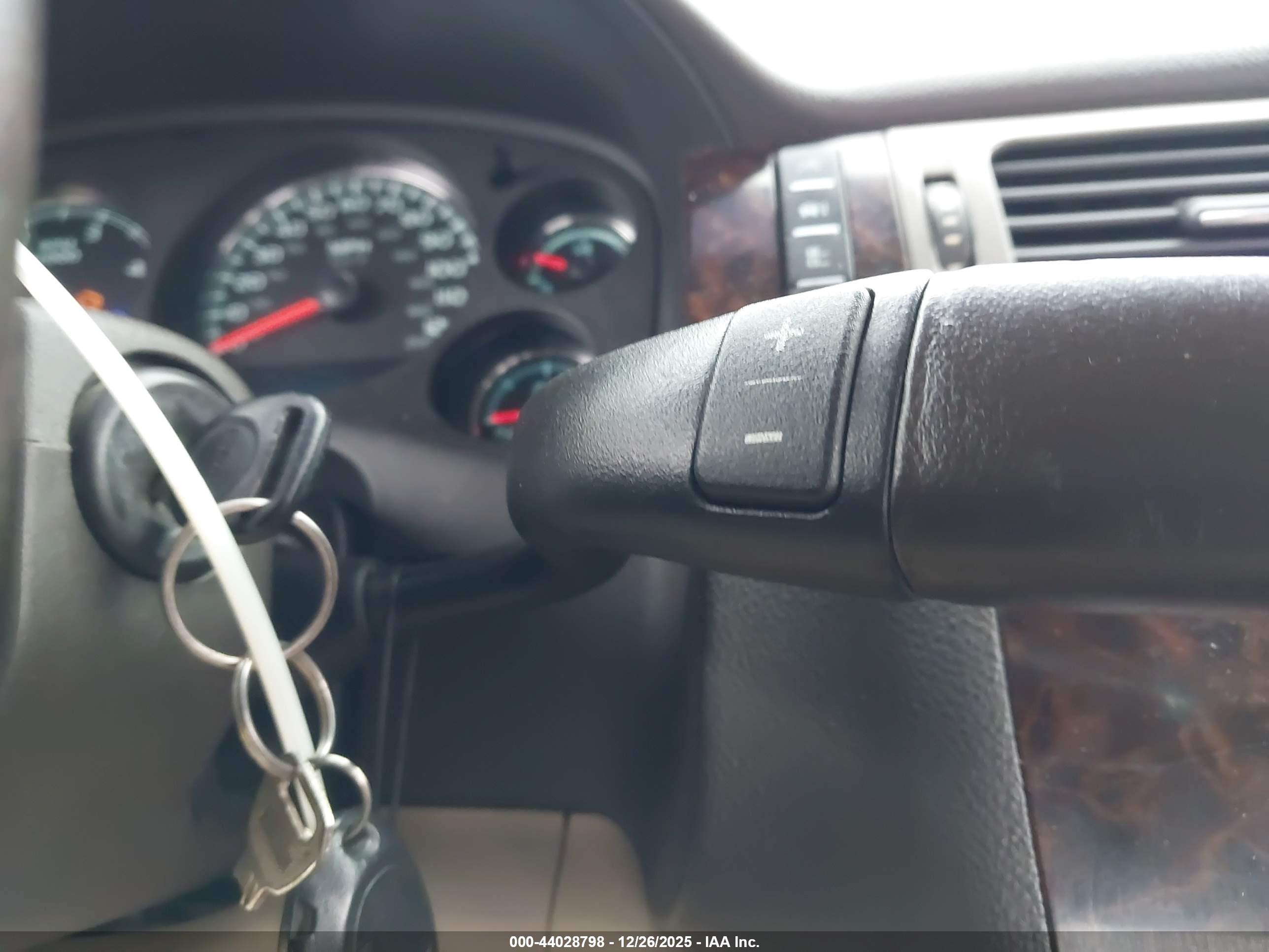GMC SIERRA image 11