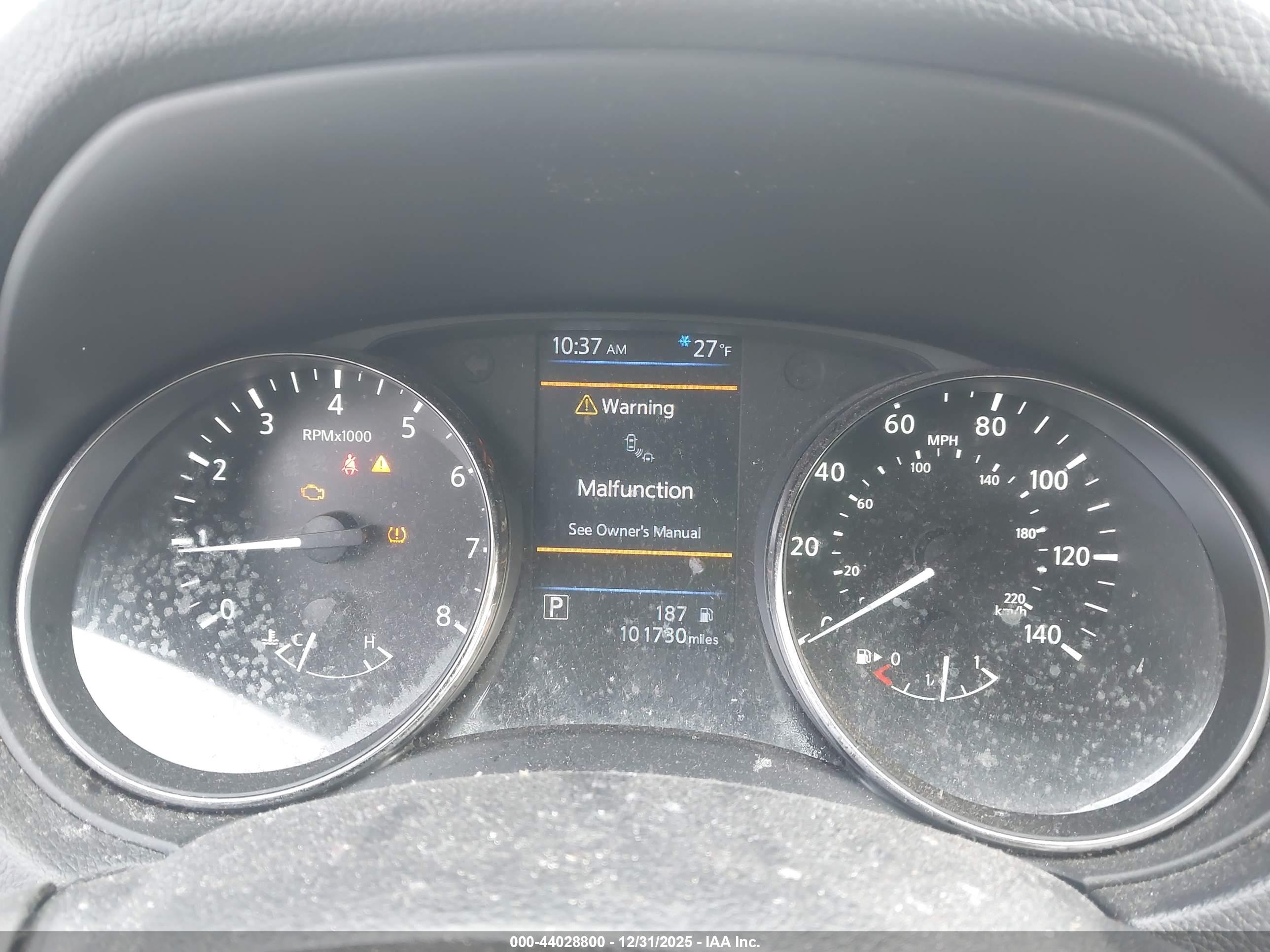 NISSAN ROGUE image 7