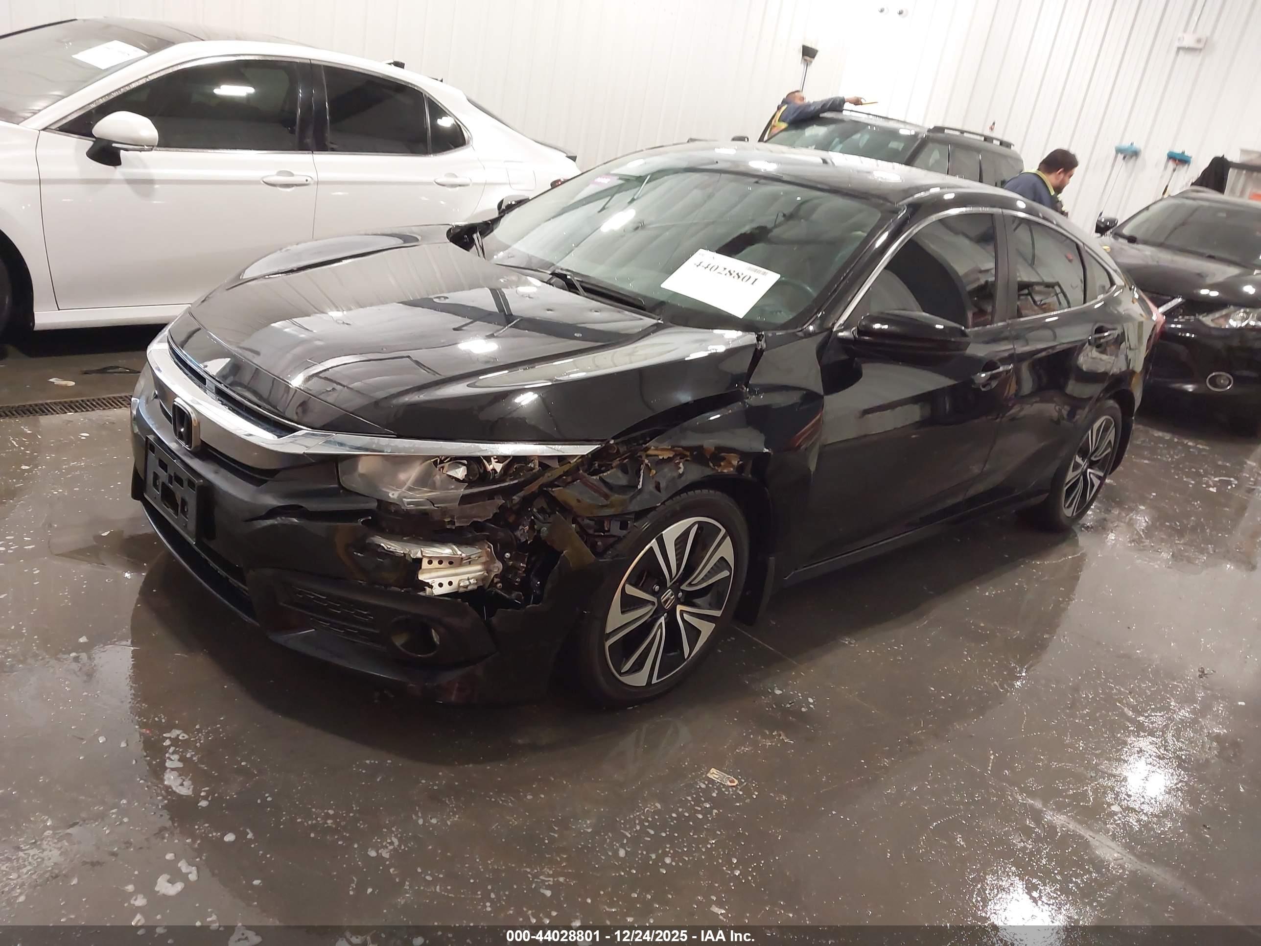 HONDA CIVIC image 2