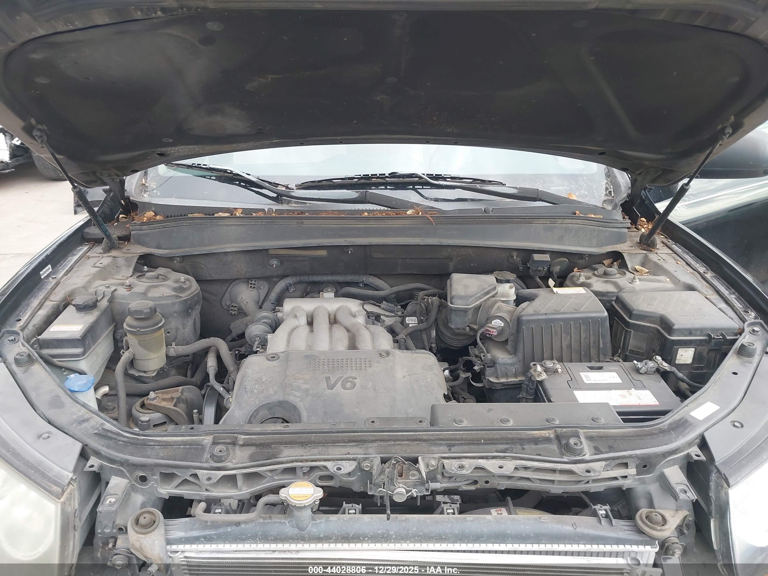 HYUNDAI SANTA image 10