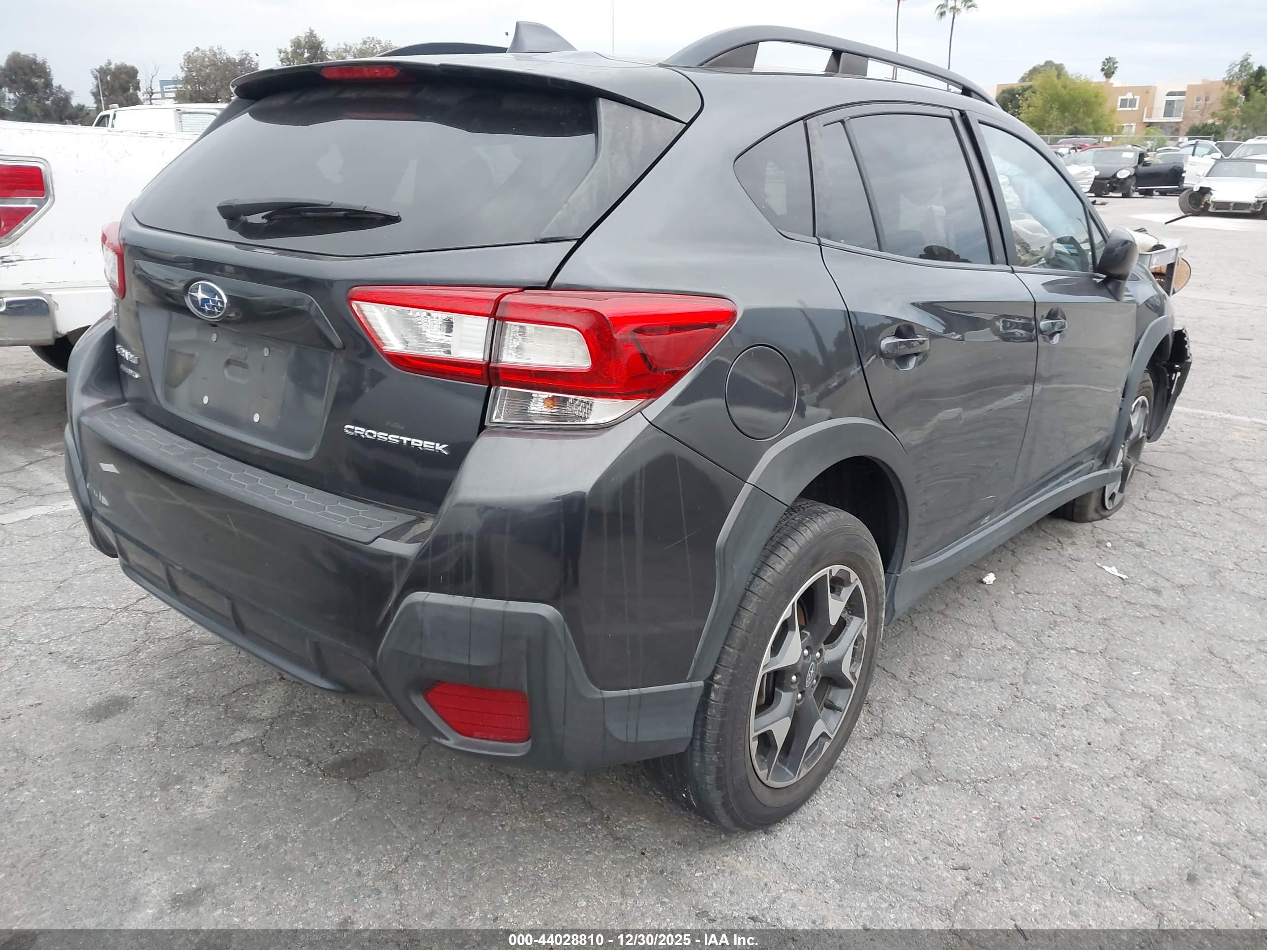 SUBARU CROSSTREK image 4