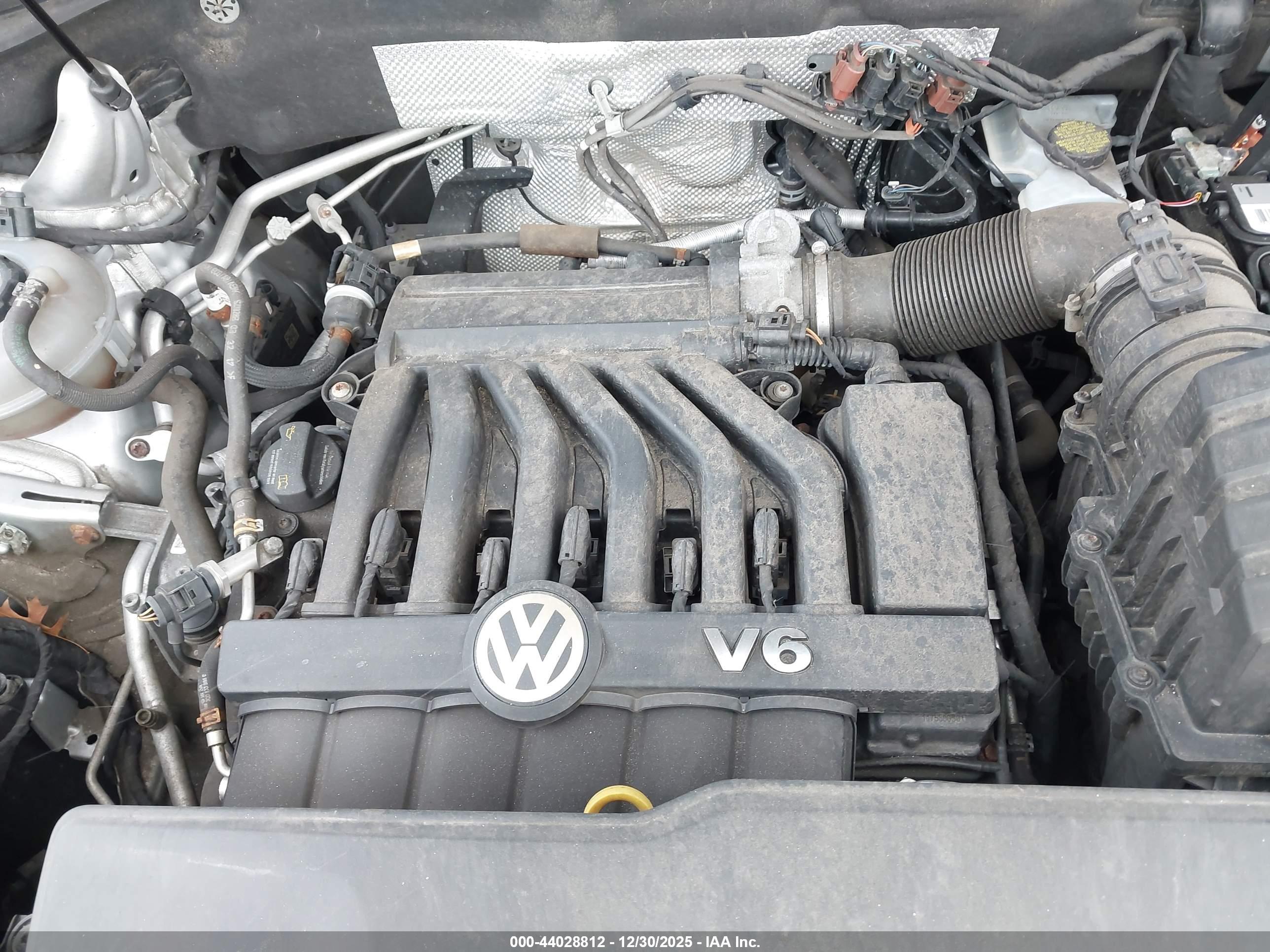 VOLKSWAGEN ATLAS image 10