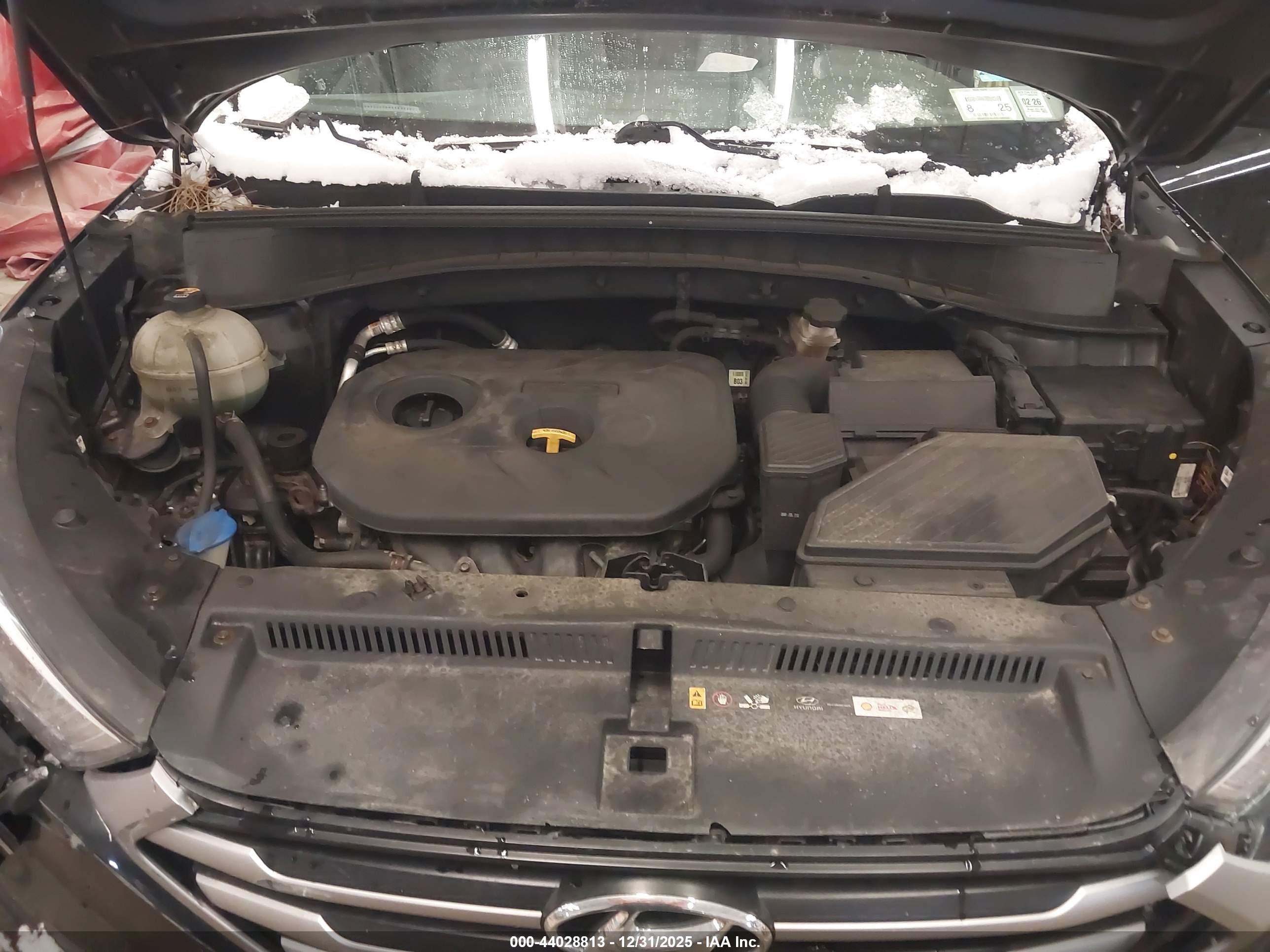 HYUNDAI TUCSON image 10