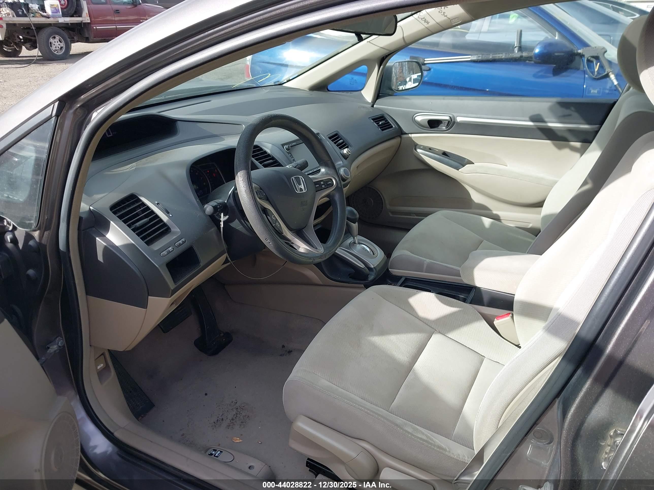 HONDA CIVIC image 5