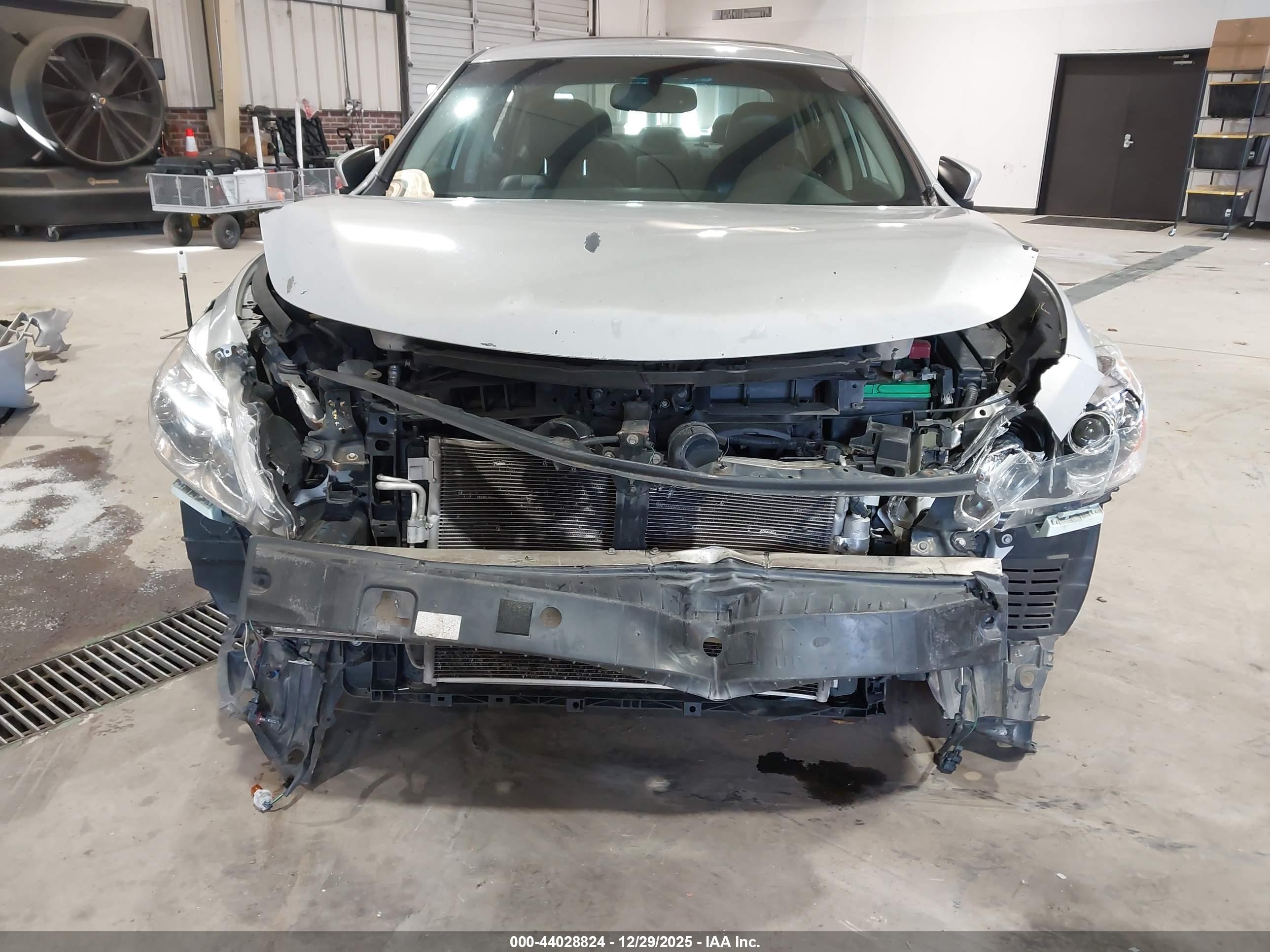 NISSAN ALTIMA image 6