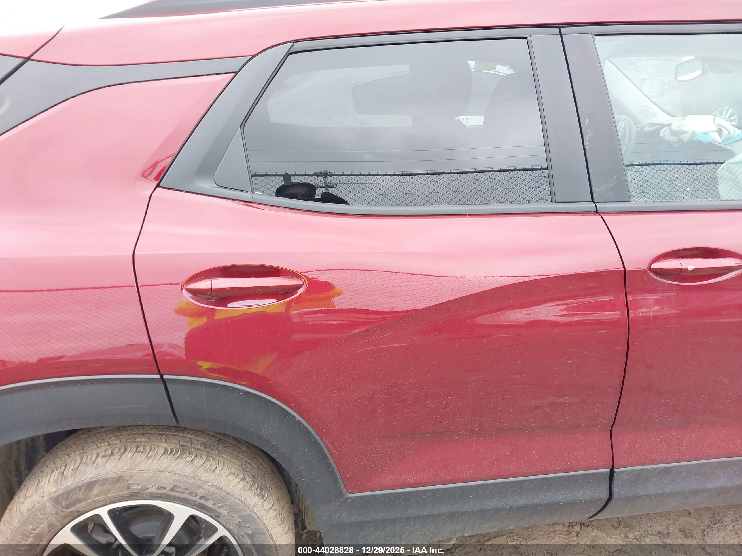CHEVROLET TRAILBLAZER image 8