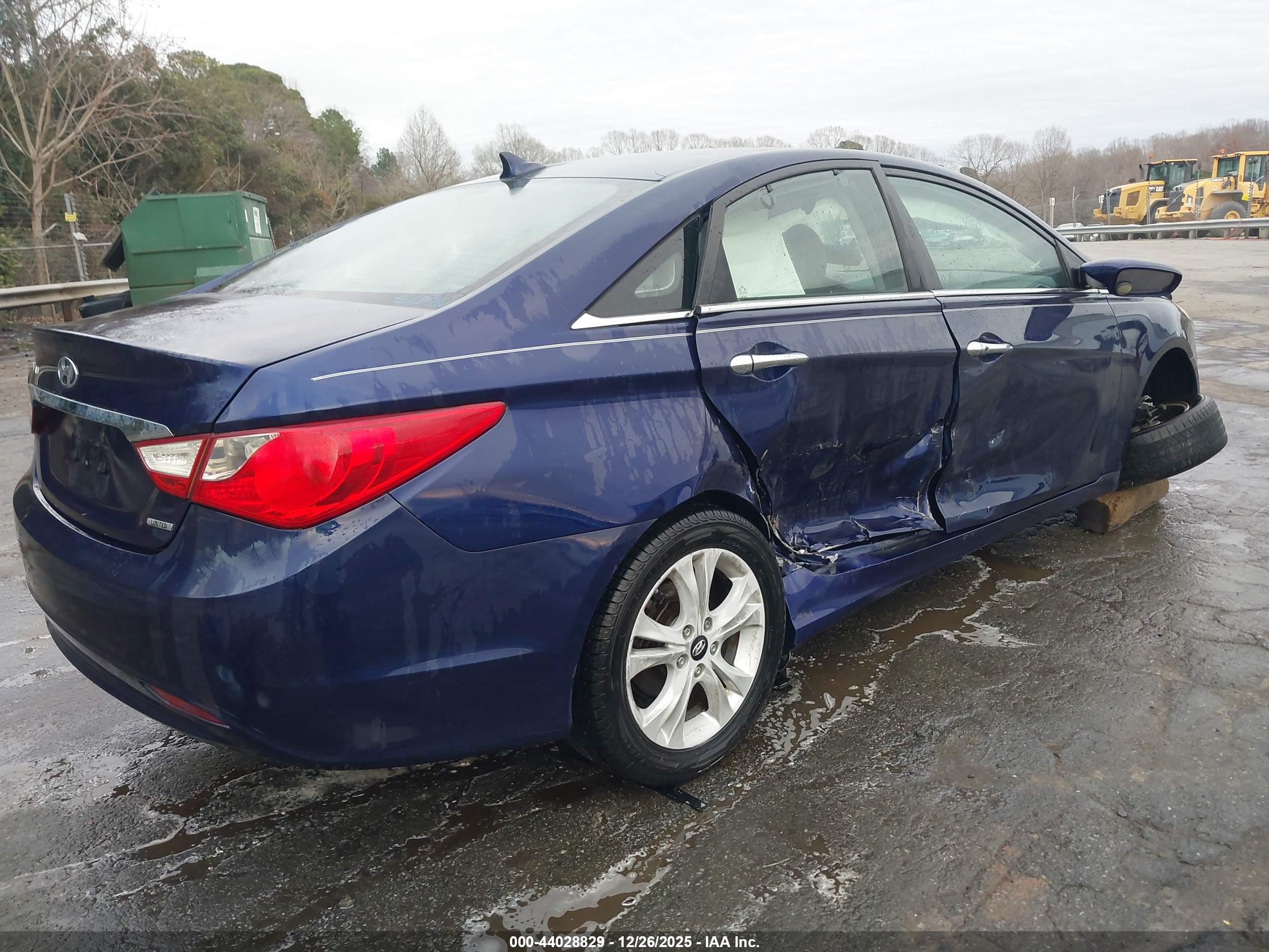 HYUNDAI SONATA image 6