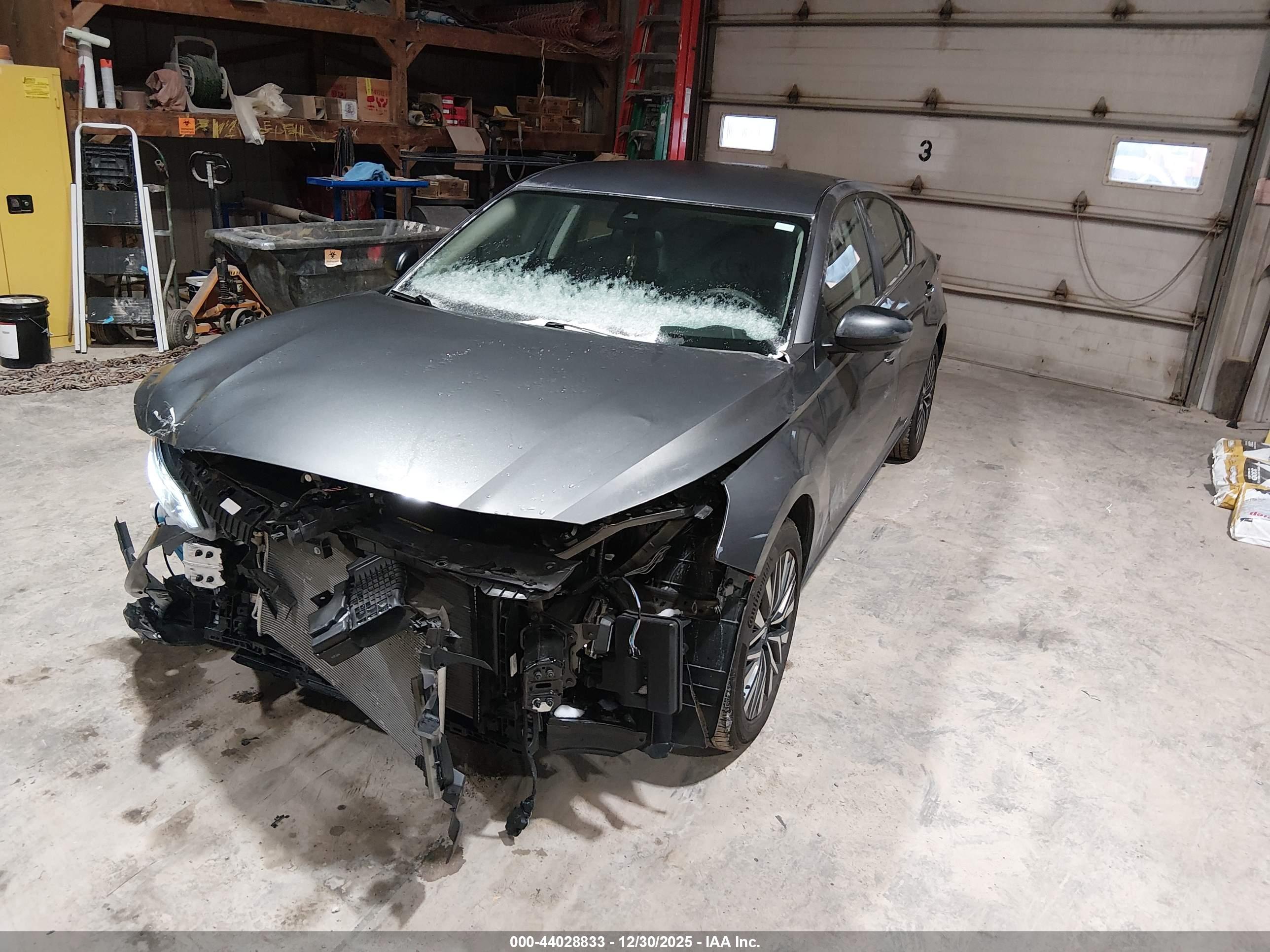NISSAN ALTIMA image 2