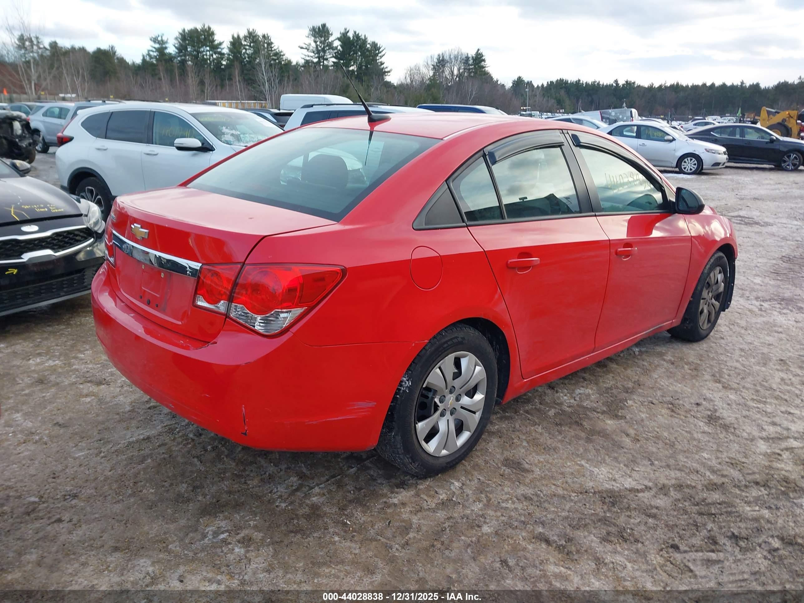 CHEVROLET CRUZE image 4