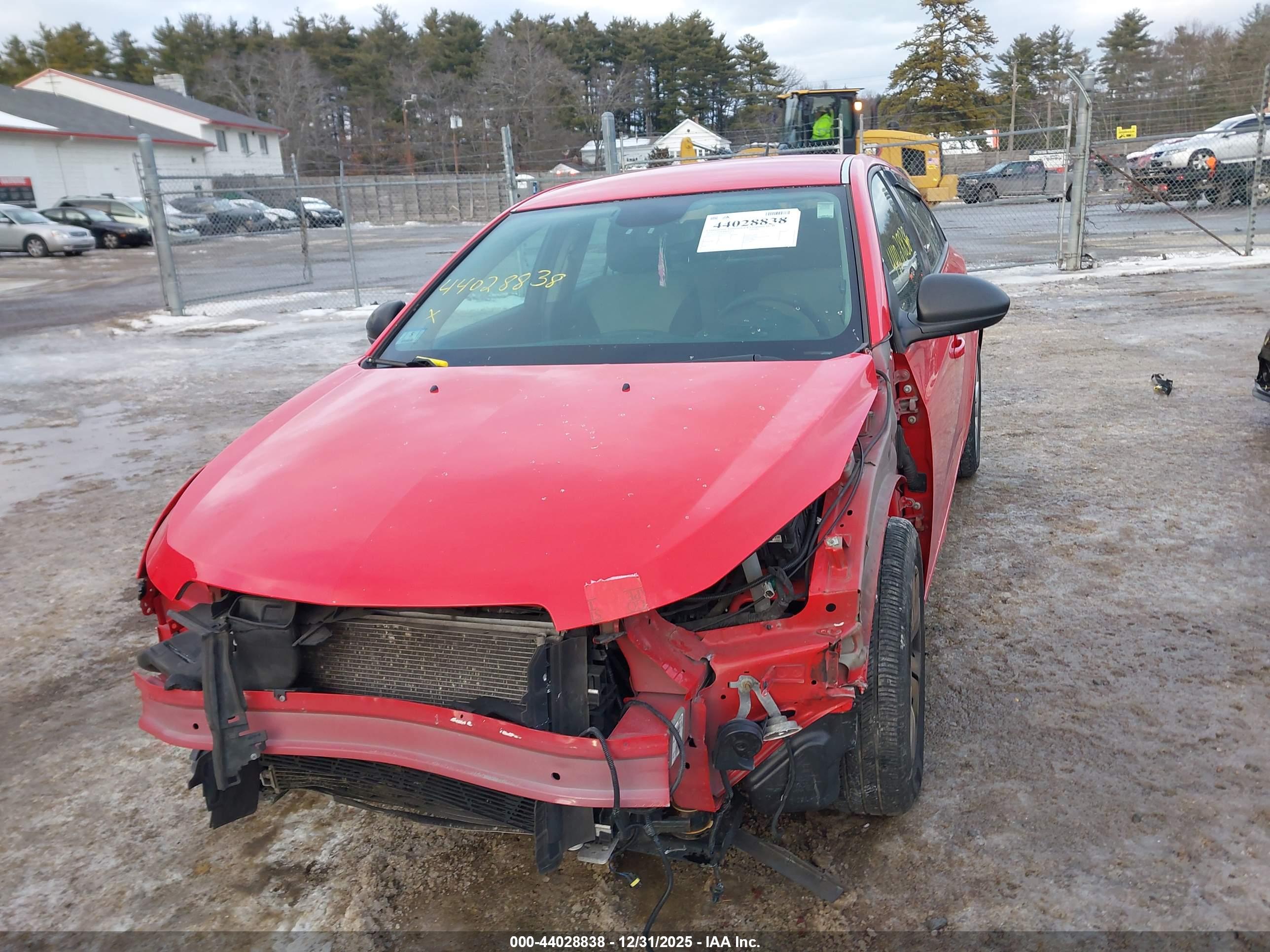 CHEVROLET CRUZE image 6
