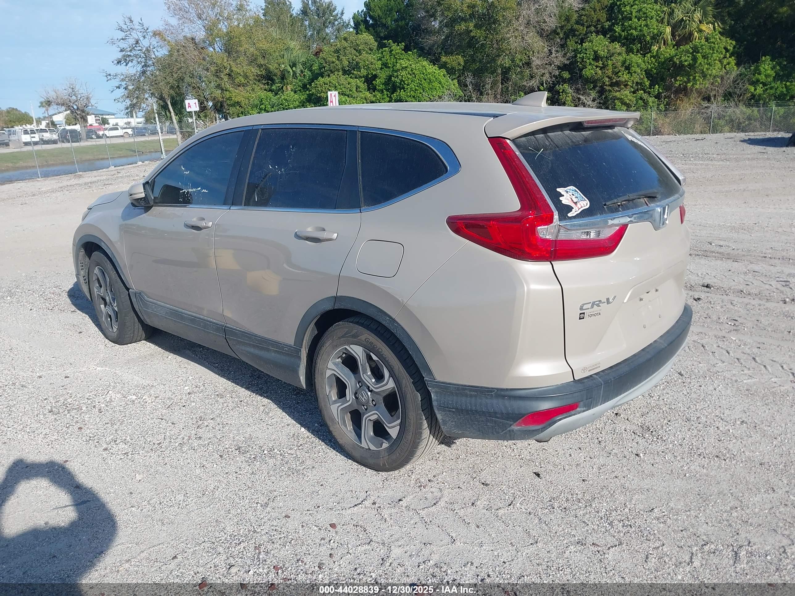 HONDA CR-V image 3
