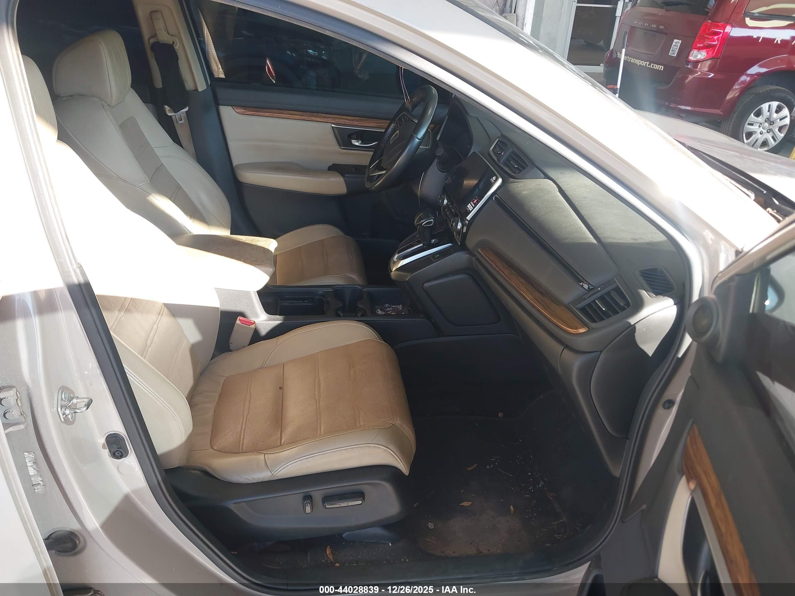 HONDA CR-V image 5