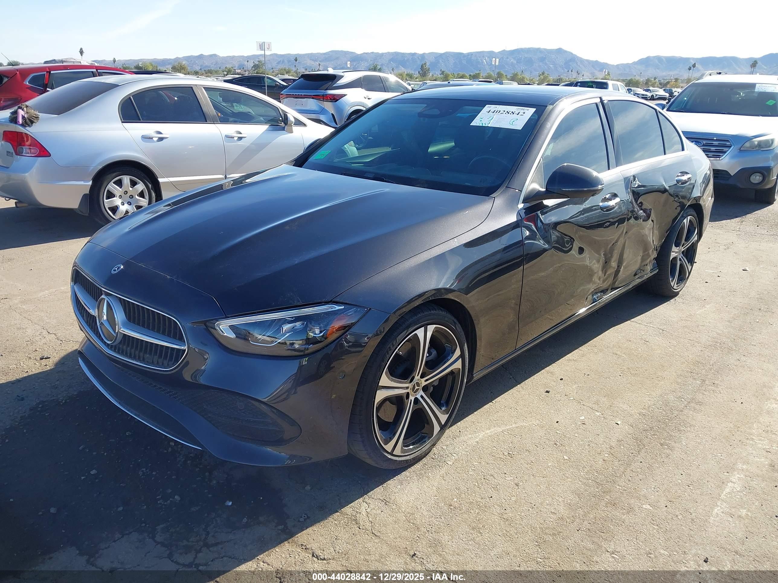 MERCEDES-BENZ C image 2