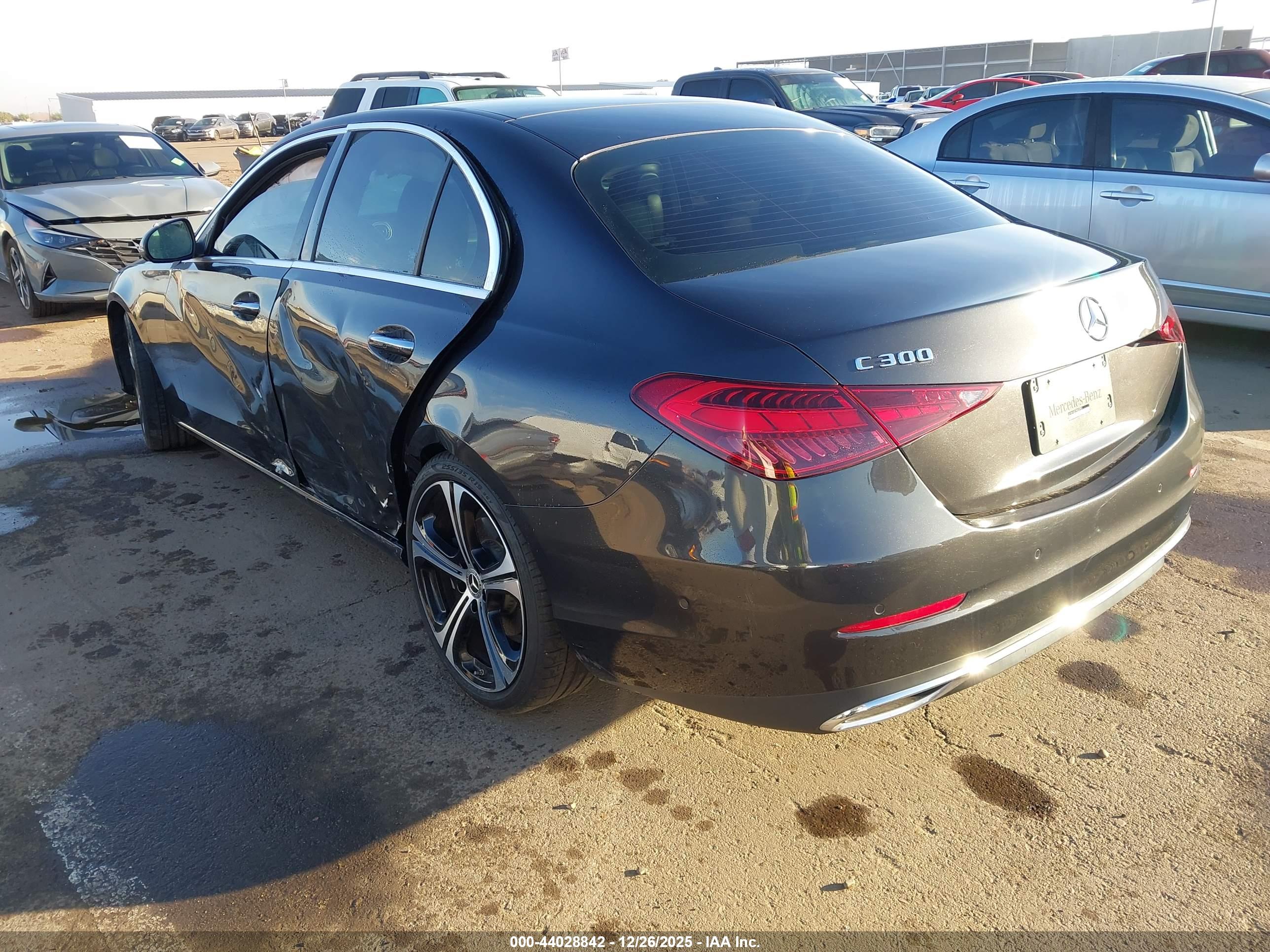MERCEDES-BENZ C image 3
