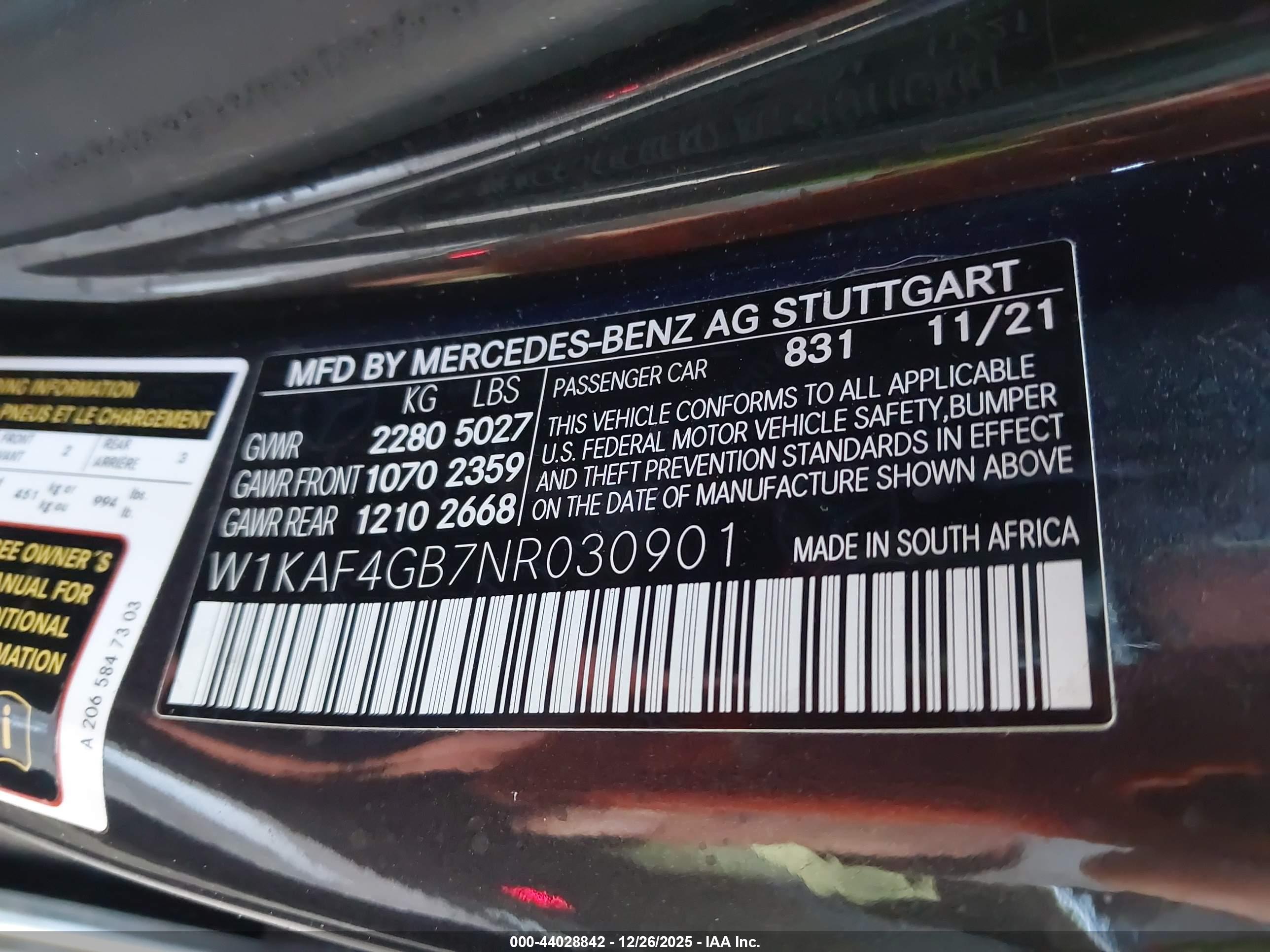 MERCEDES-BENZ C image 9