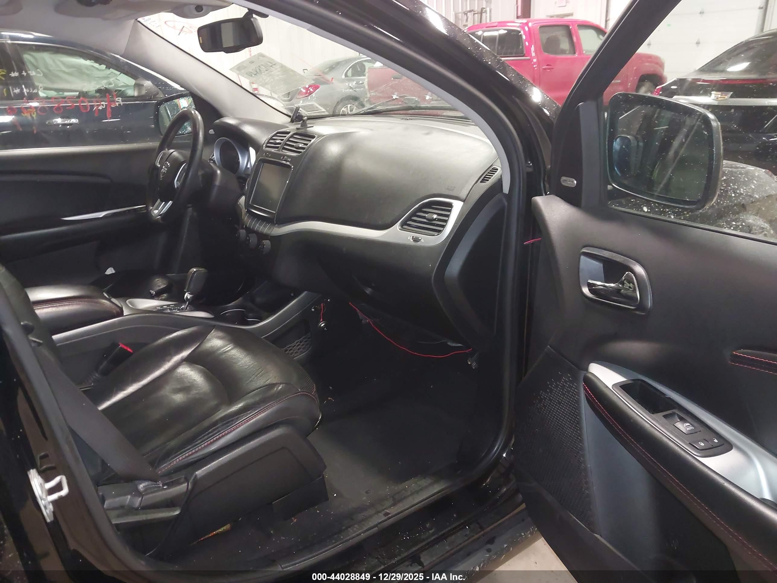 DODGE JOURNEY image 5