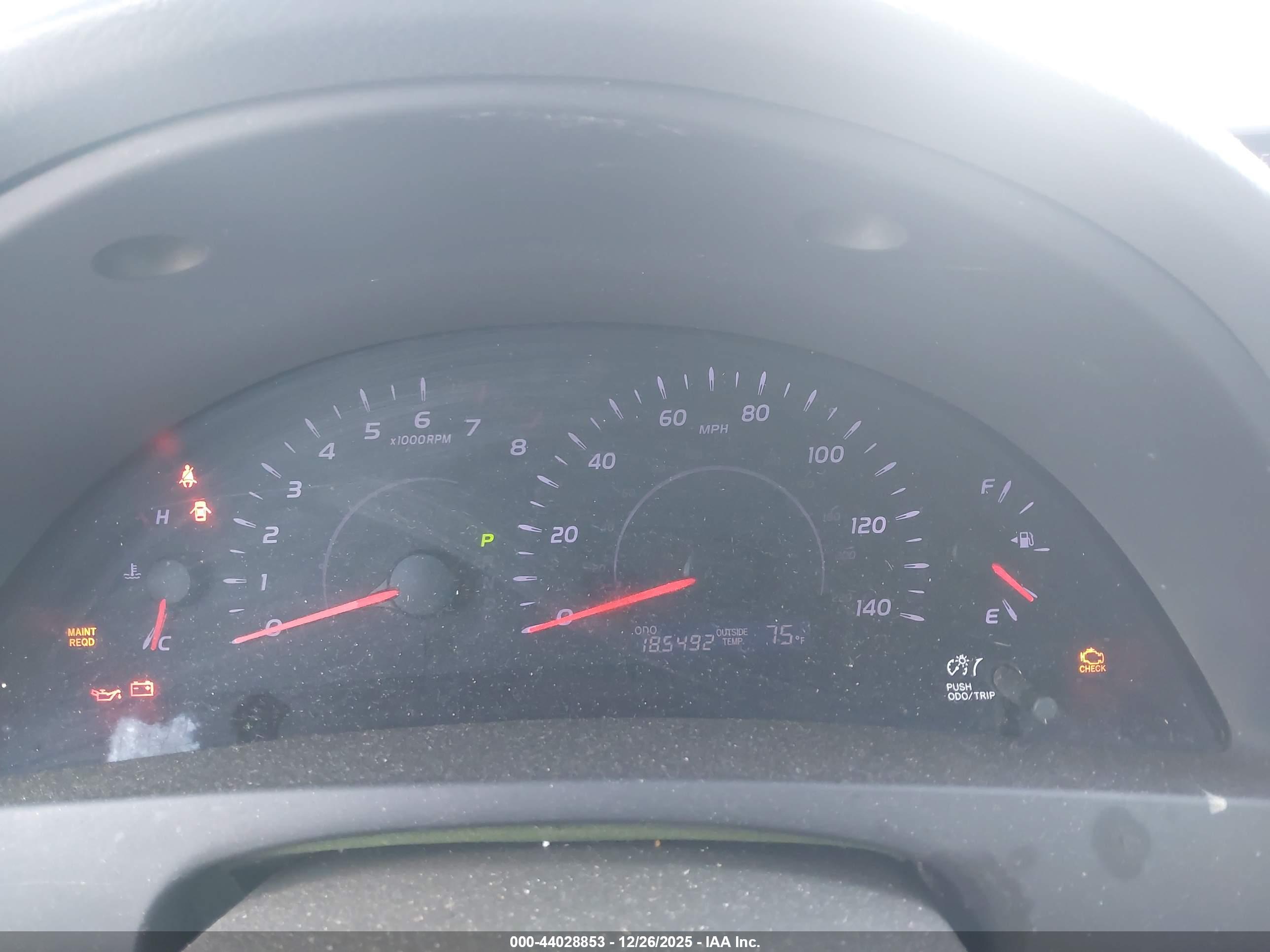 TOYOTA CAMRY image 7